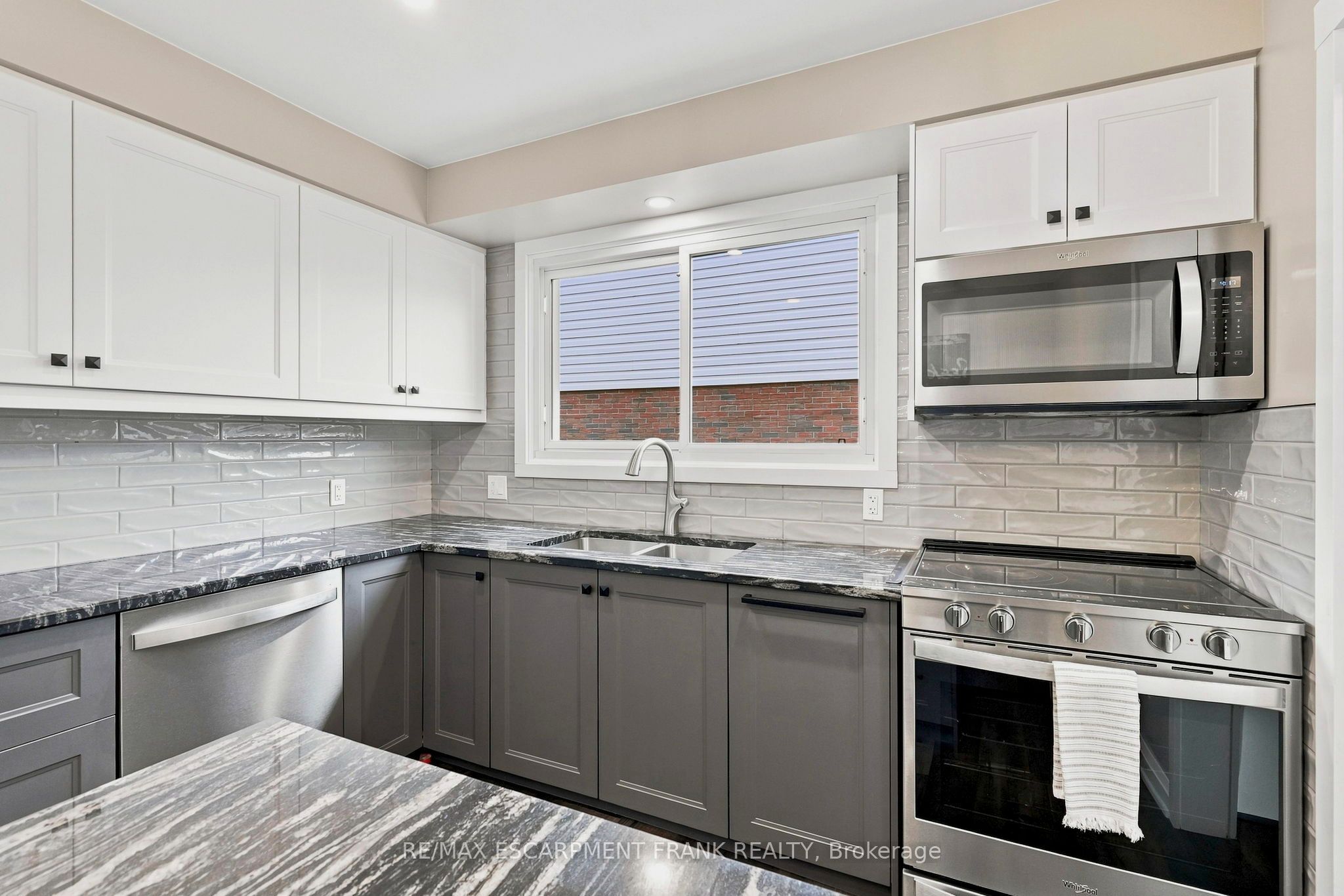 1008 Garth Street Property Photo 14
