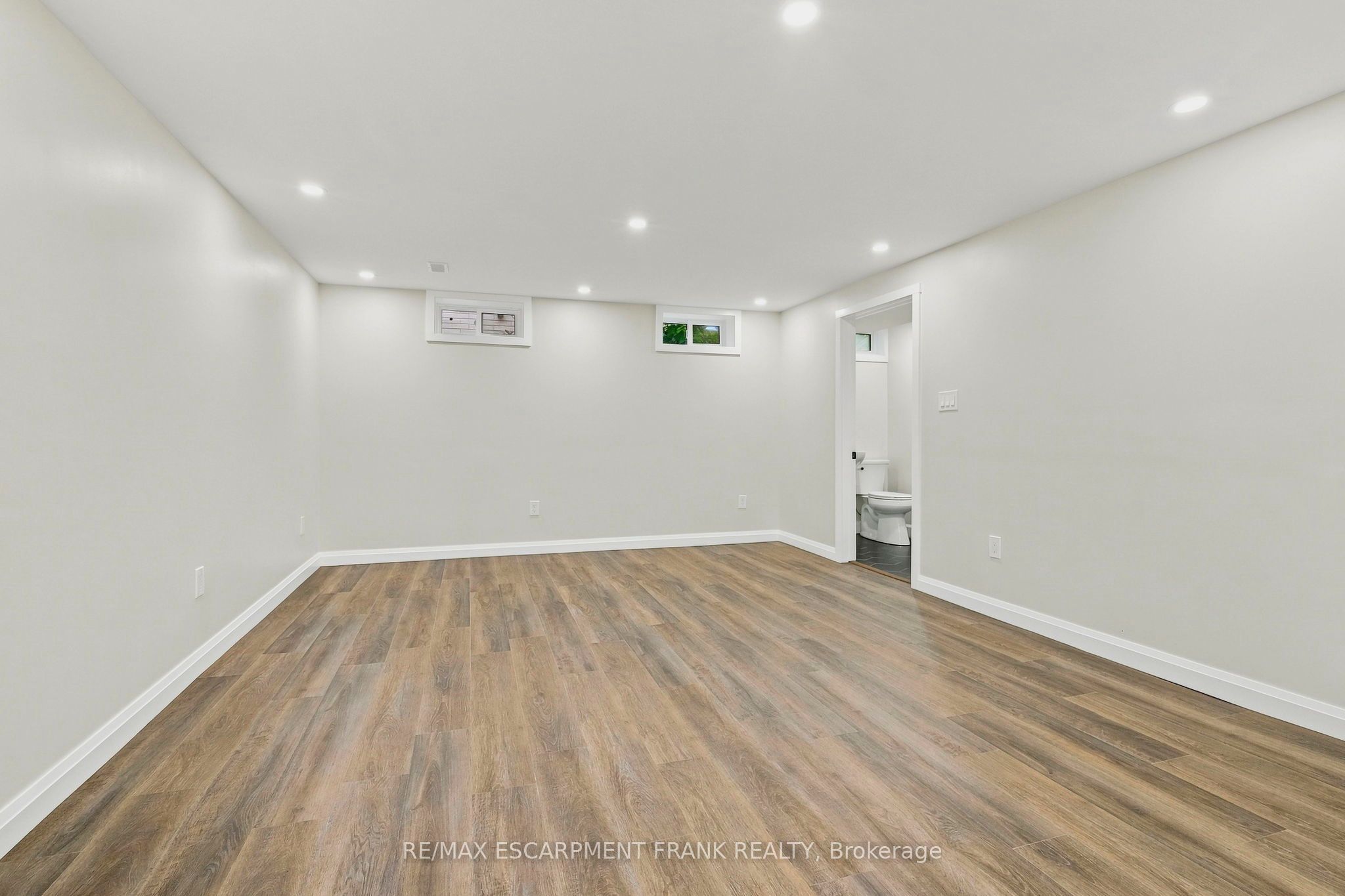 1008 Garth Street Property Photo 25