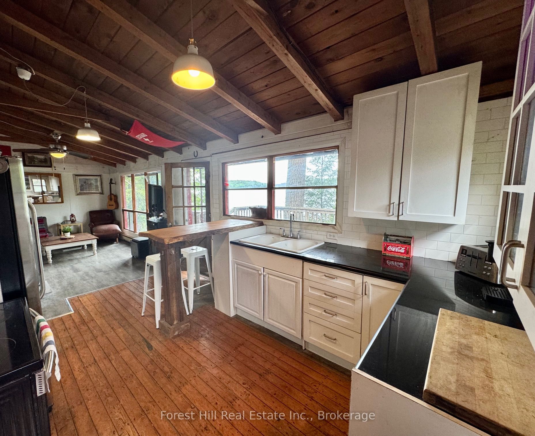 1293 Causeway Drive Property Photo 34