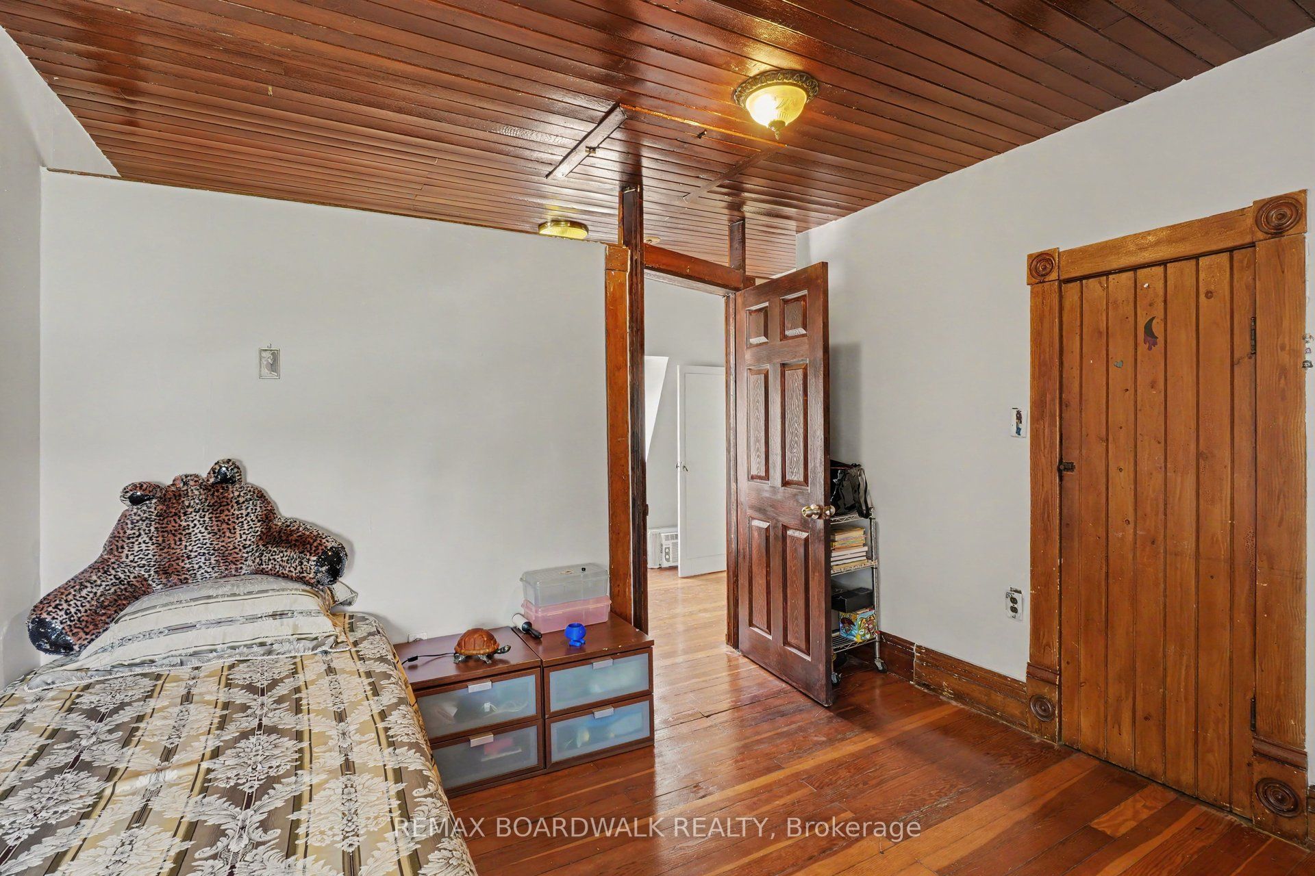 11049 Gilmour Road Property Photo 21
