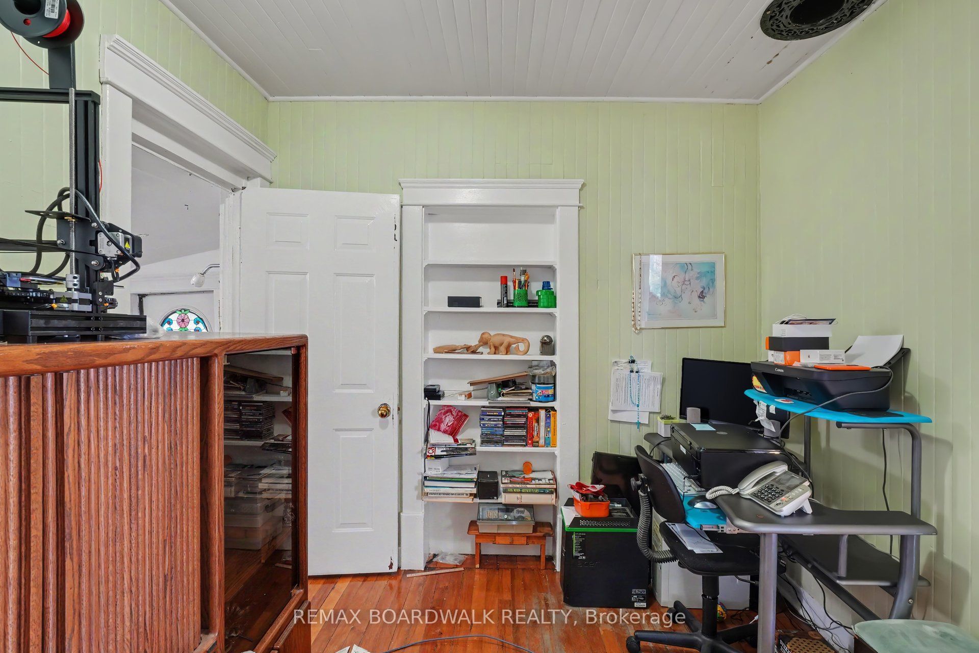 11049 Gilmour Road Property Photo 27