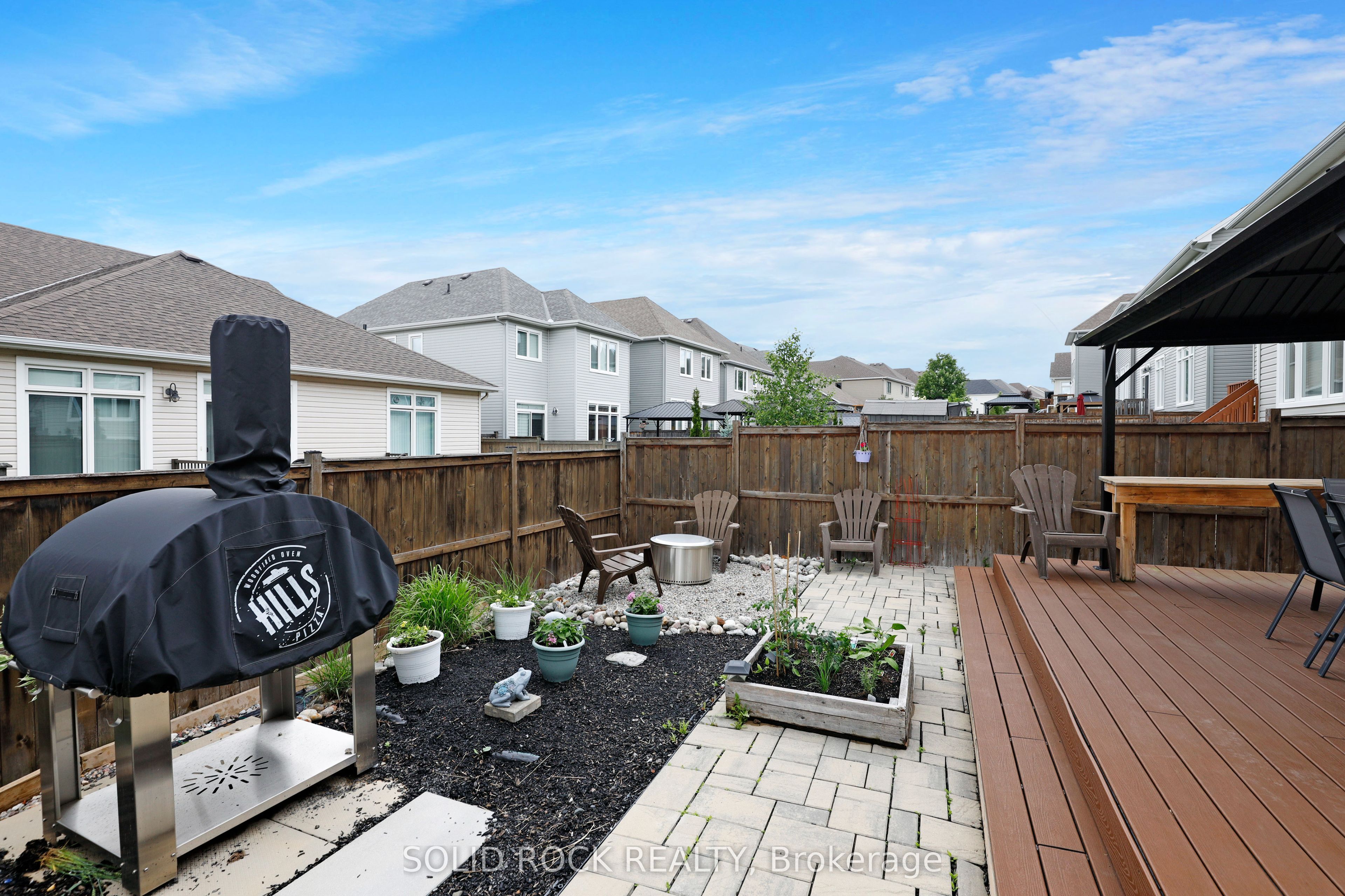 703 Mashkig Avenue Property Photo 39