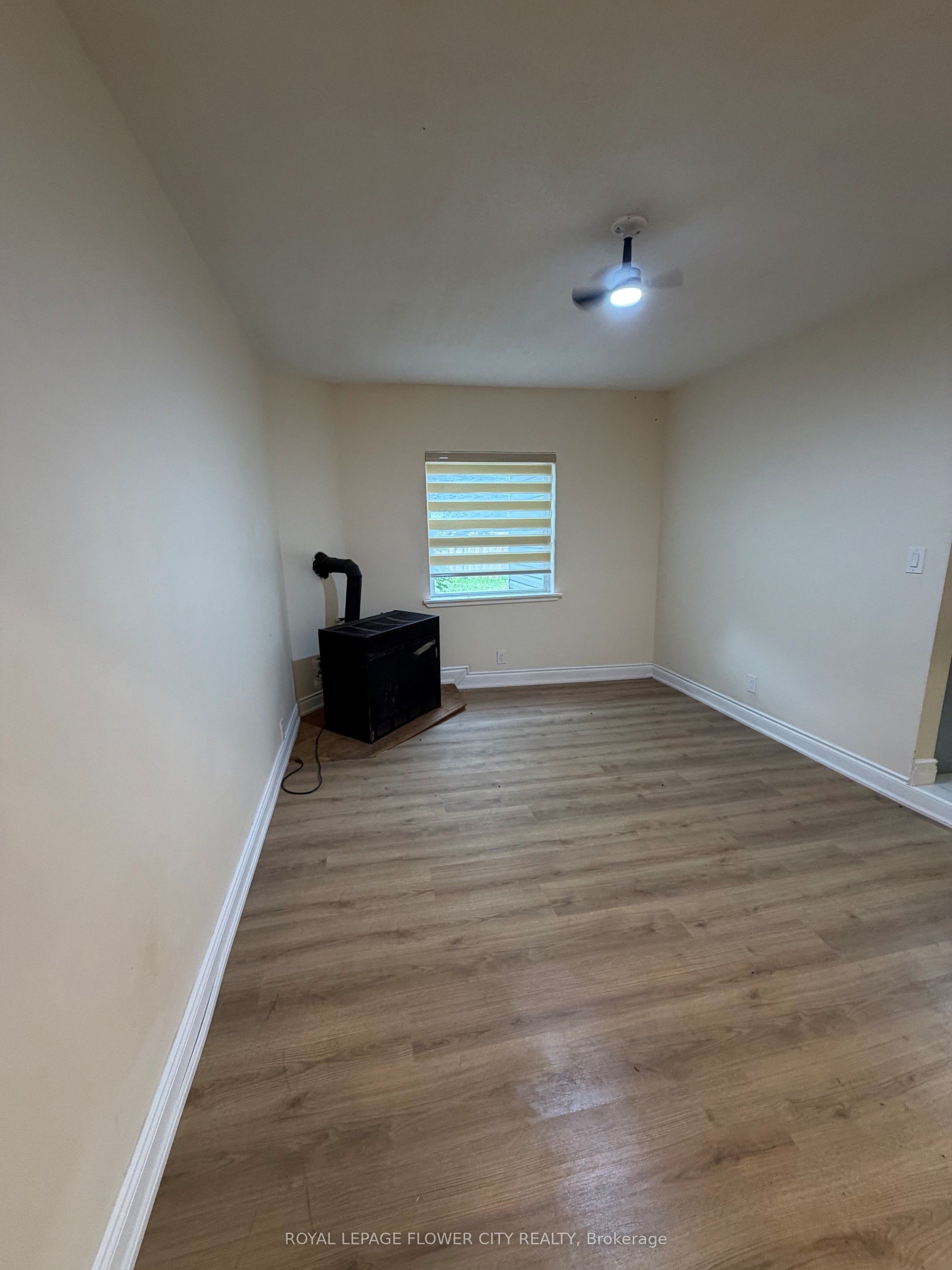 36 St Georges Avenue E Property Photo 5