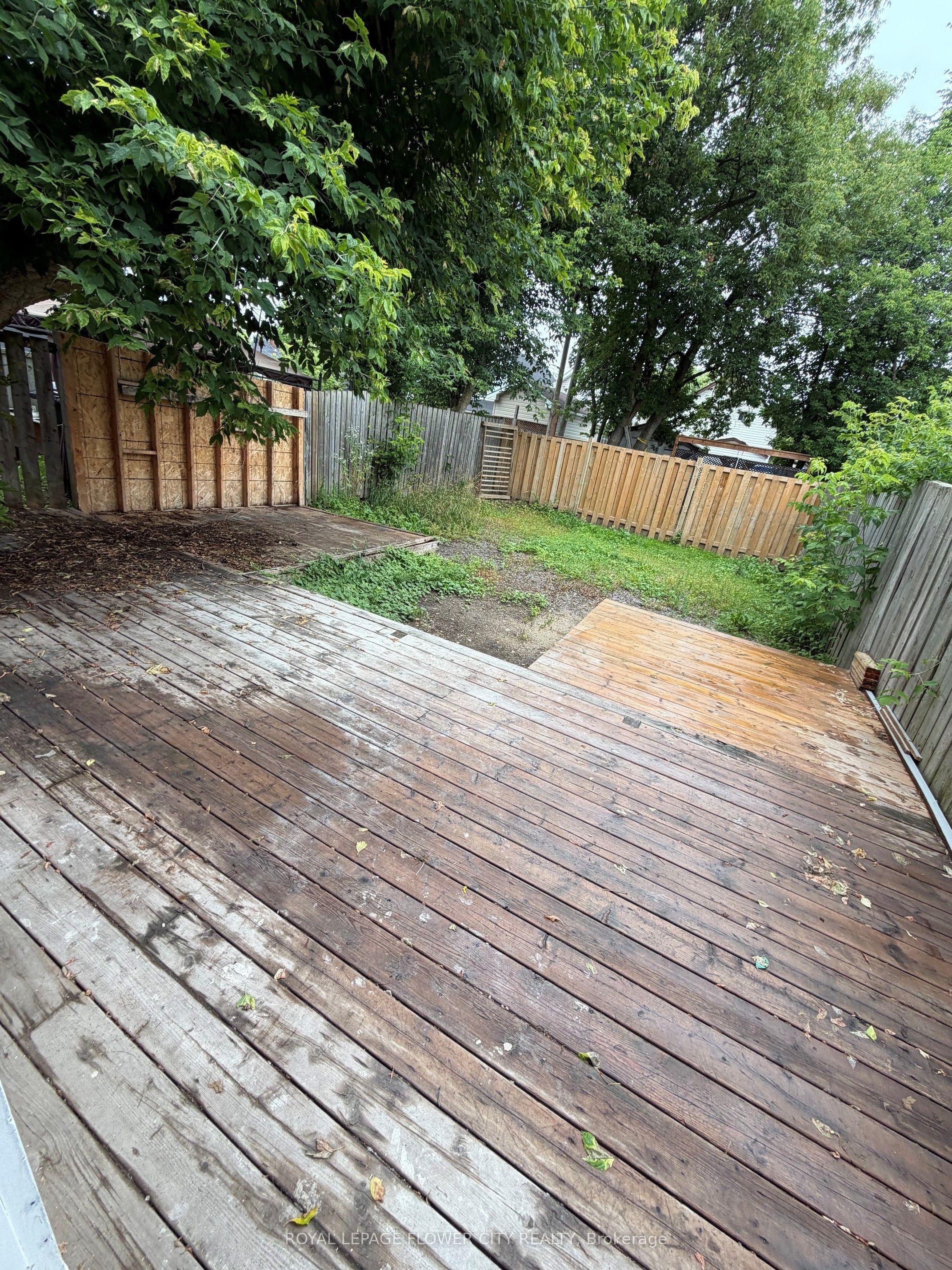 36 St Georges Avenue E Property Photo 14