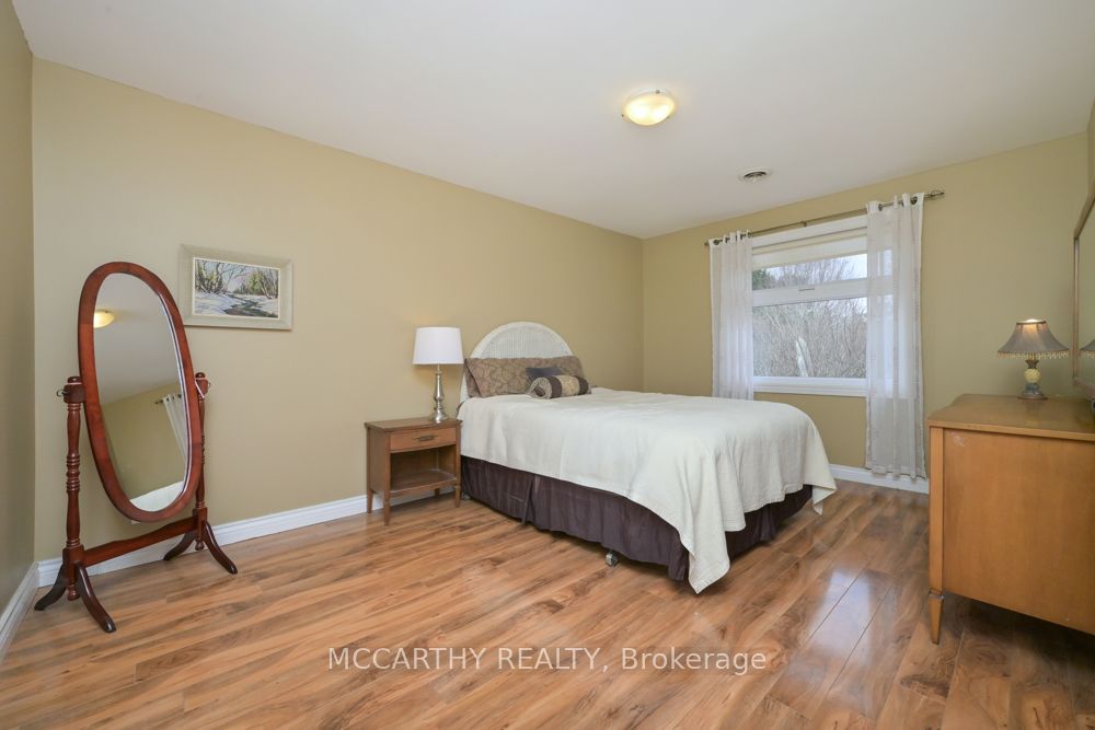 11 Lynda Avenue Property Photo 26