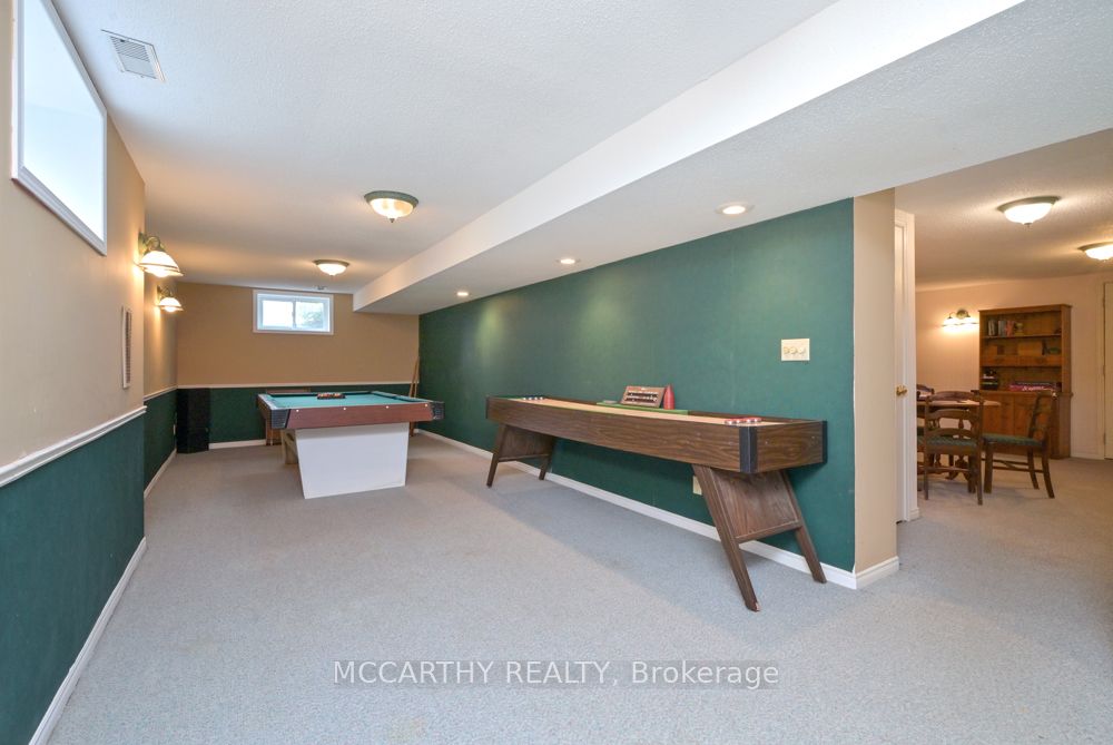 11 Lynda Avenue Property Photo 29