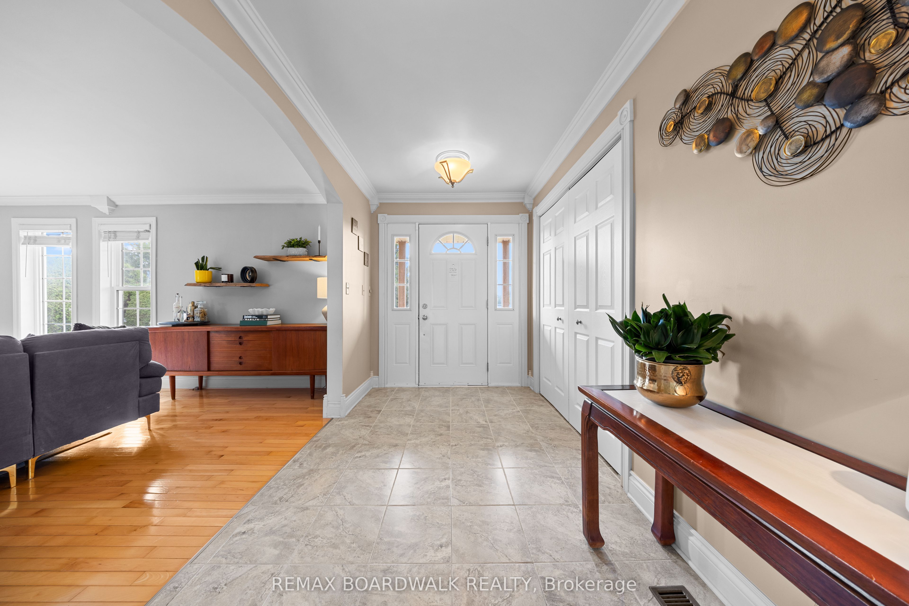 955 Lacroix Road Property Photo 3