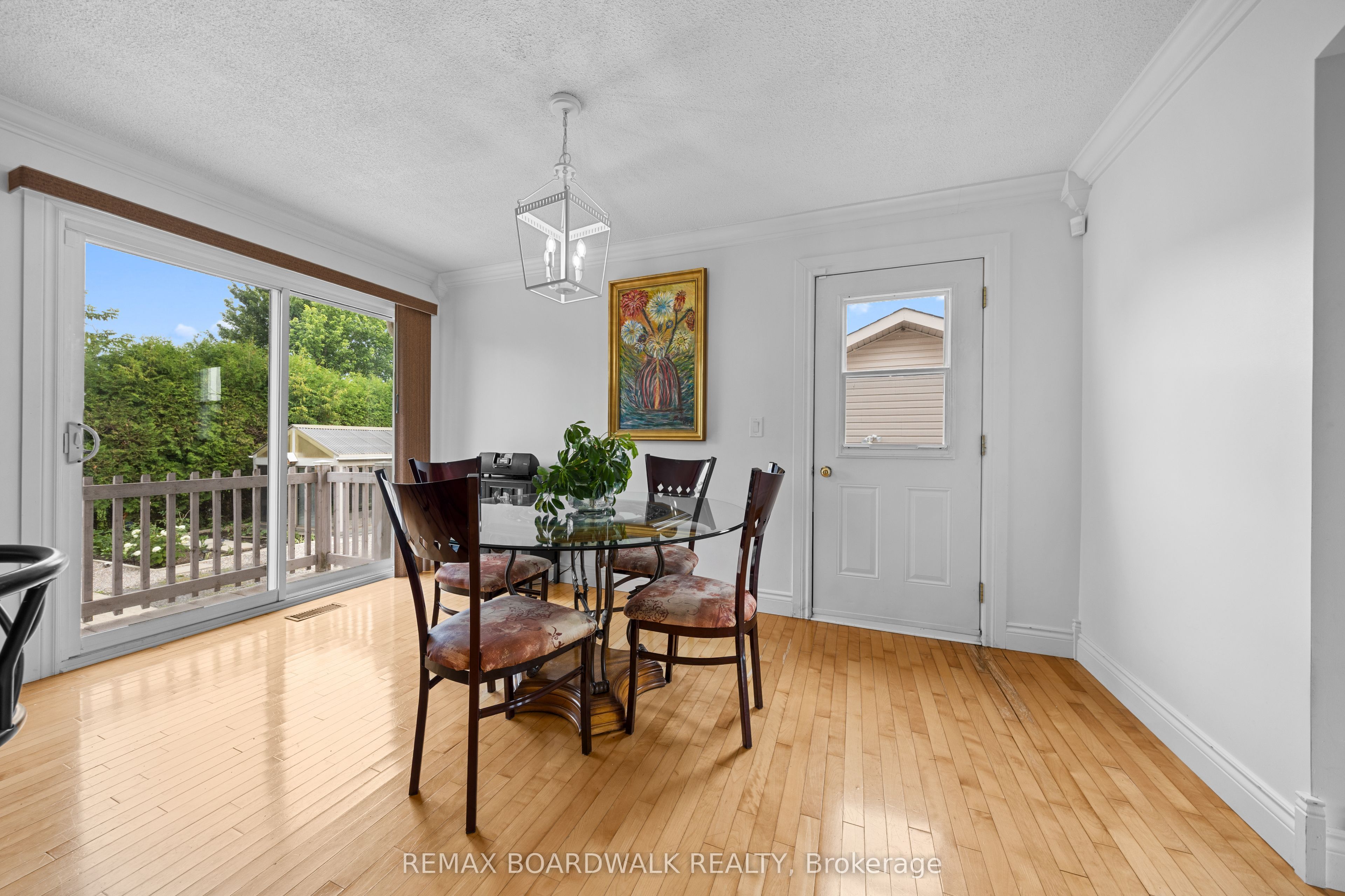 955 Lacroix Road Property Photo 10