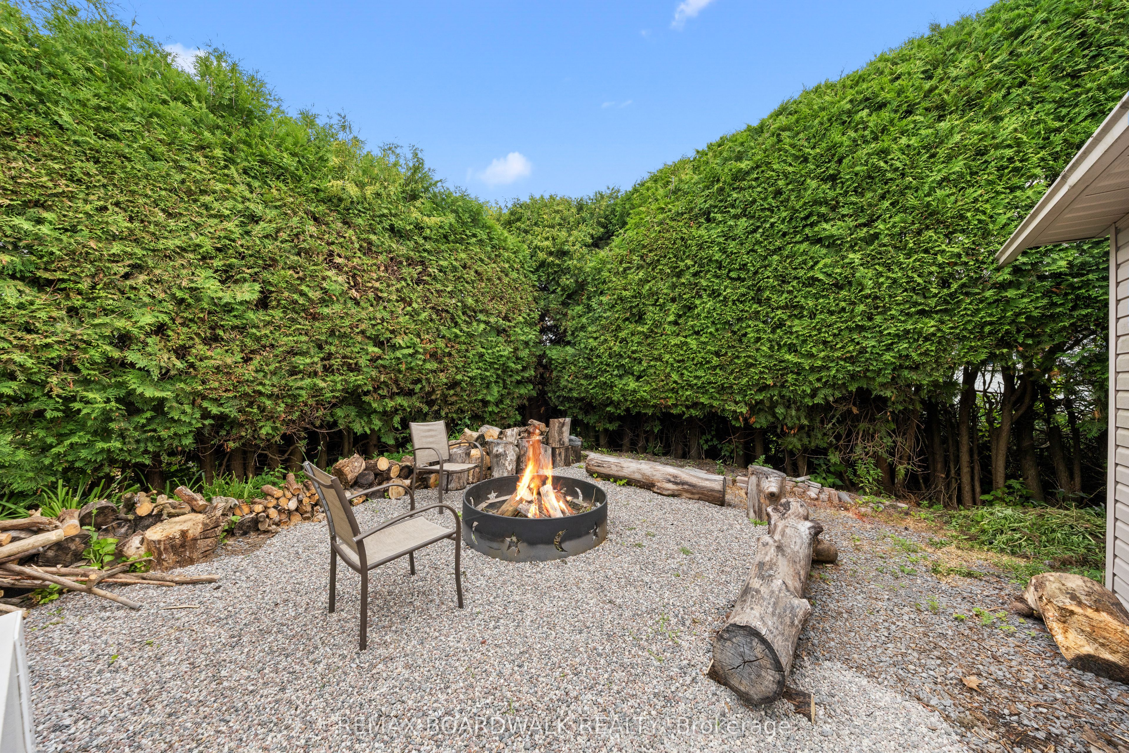 955 Lacroix Road Property Photo 47