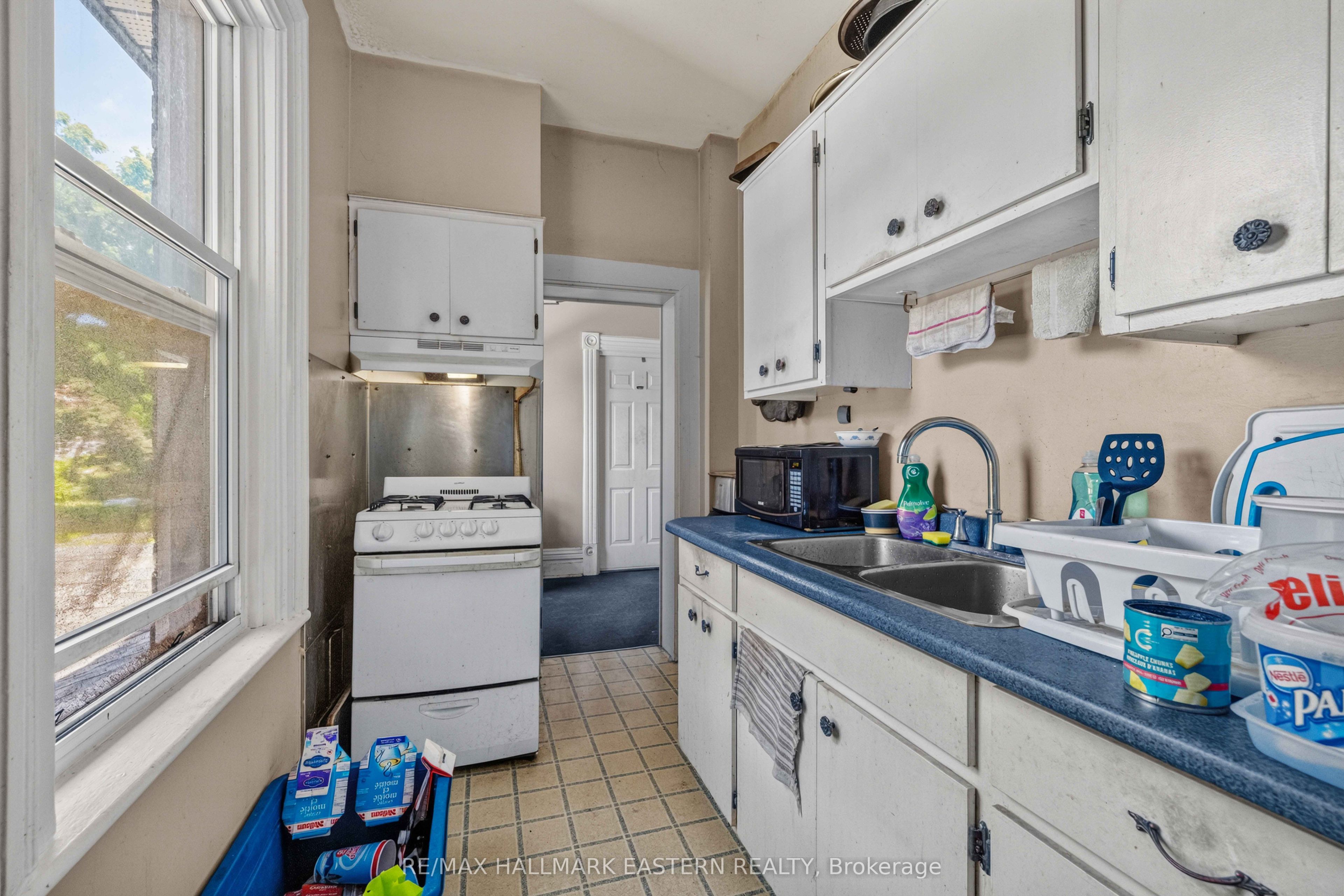 220 Dublin Street Property Photo 9