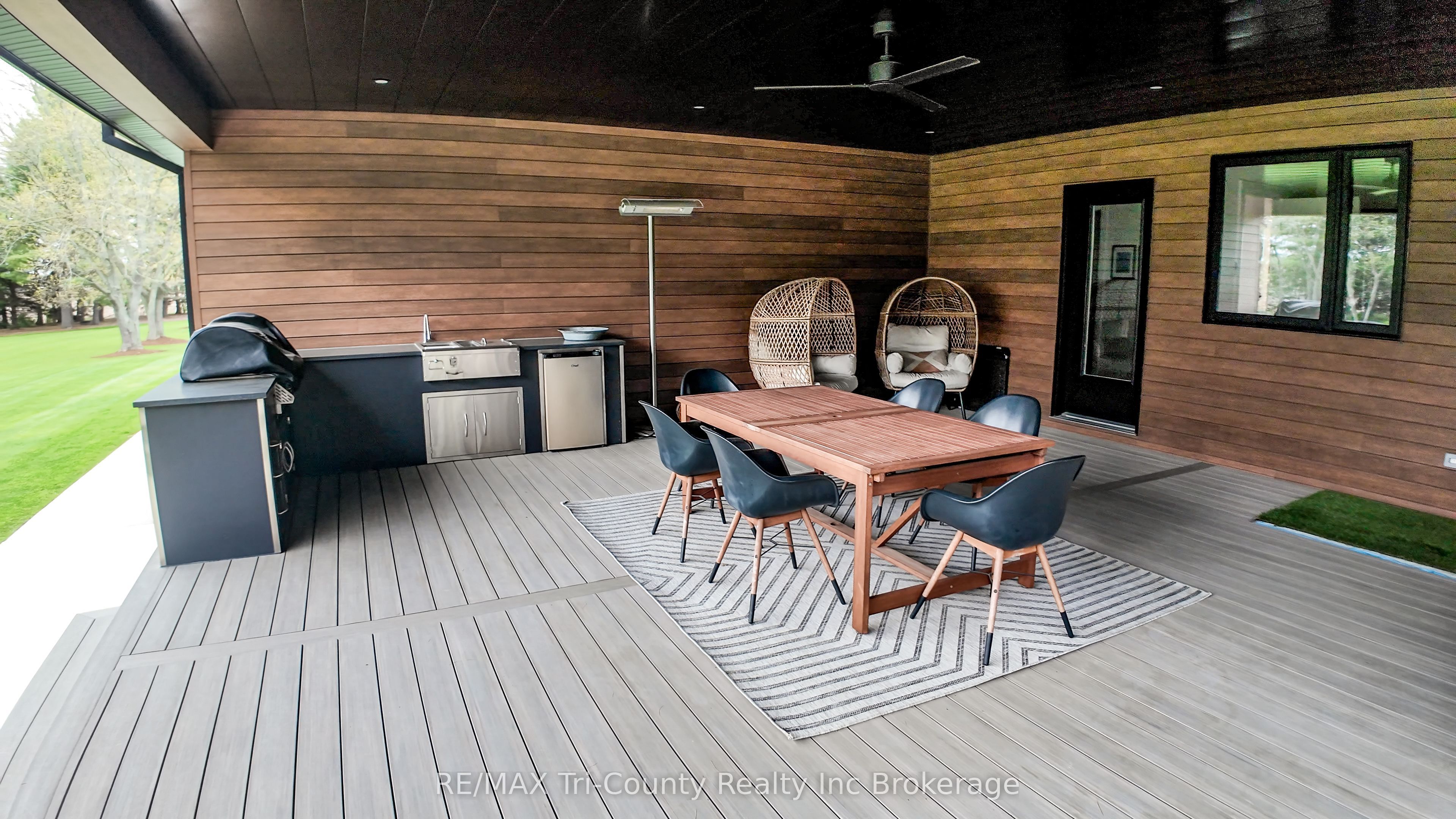 8987 Powers Road Property Photo 36