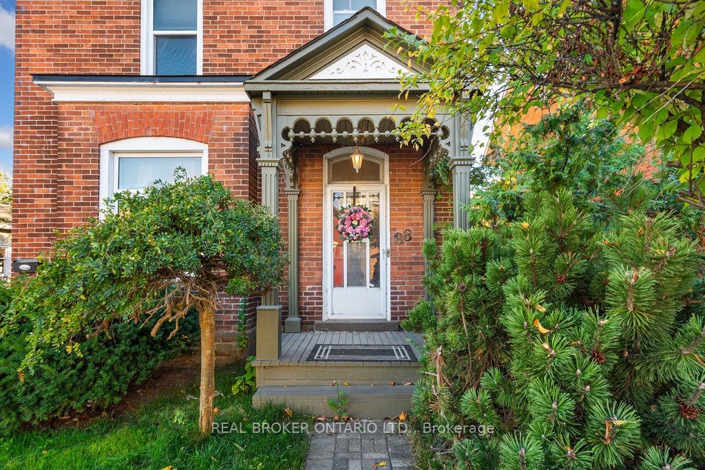 88 Moore Street Property Photo 4