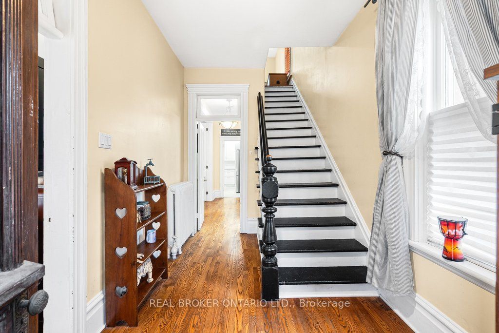 88 Moore Street Property Photo 5