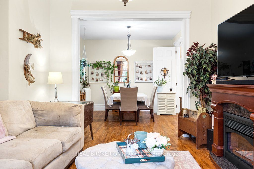 88 Moore Street Property Photo 12