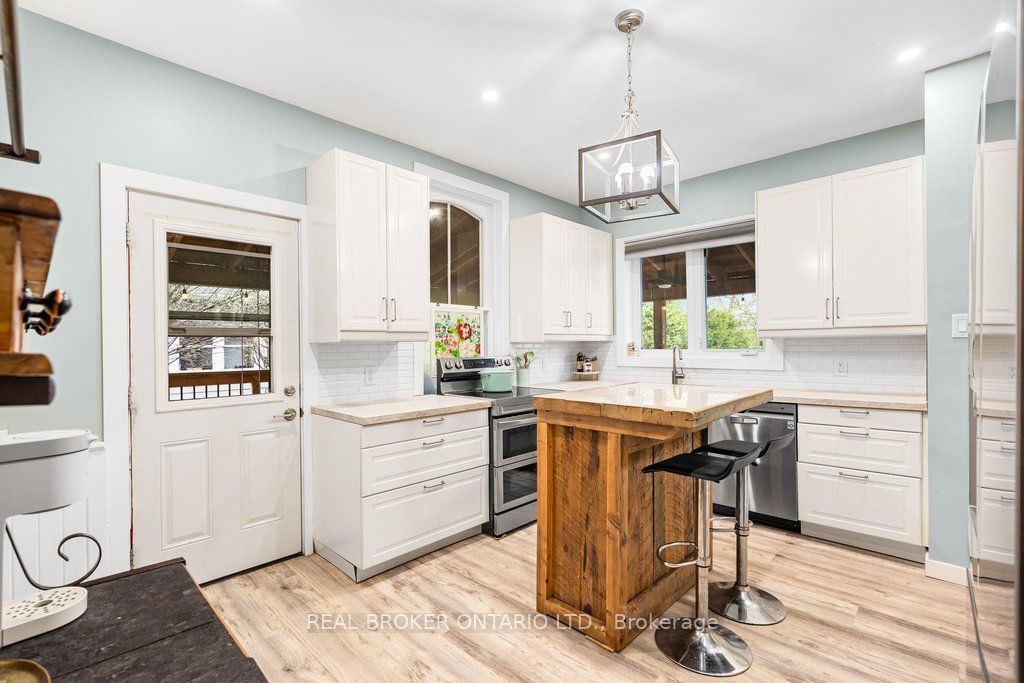 88 Moore Street Property Photo 16