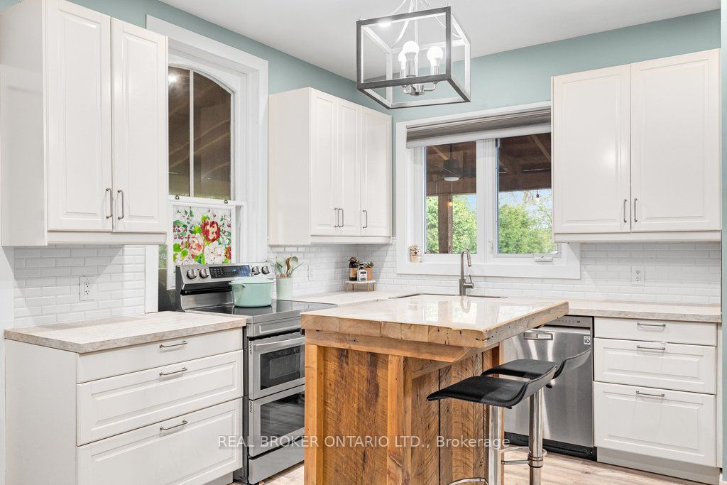 88 Moore Street Property Photo 17