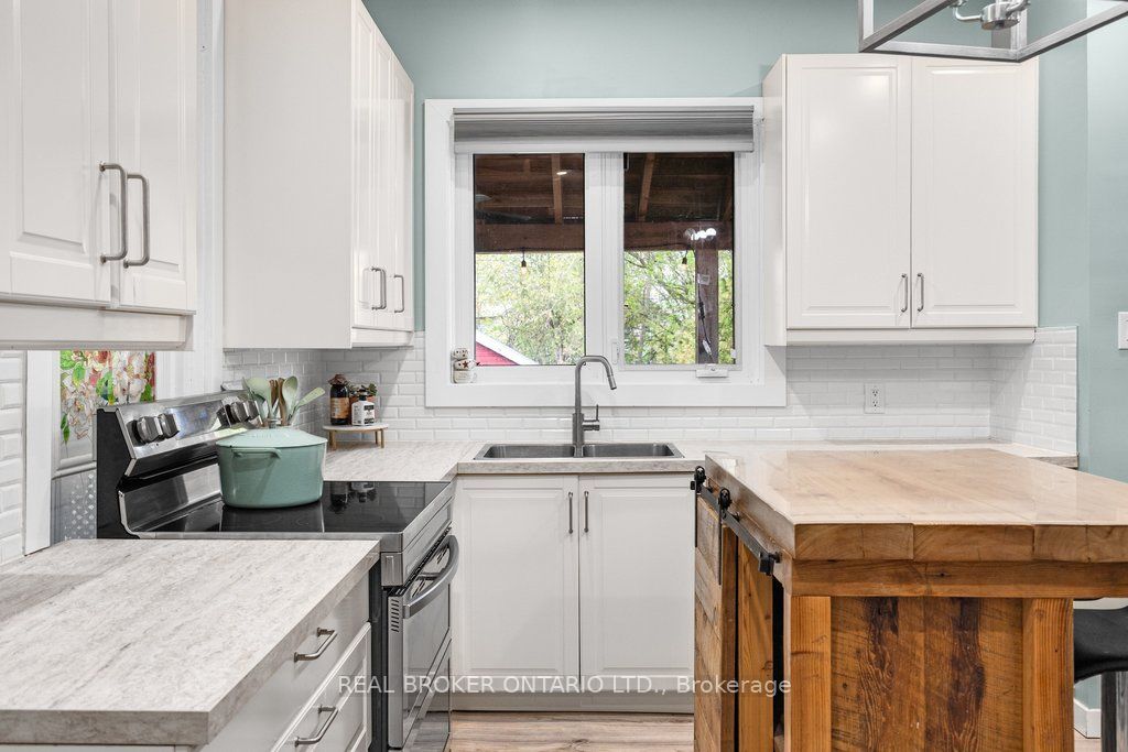 88 Moore Street Property Photo 20