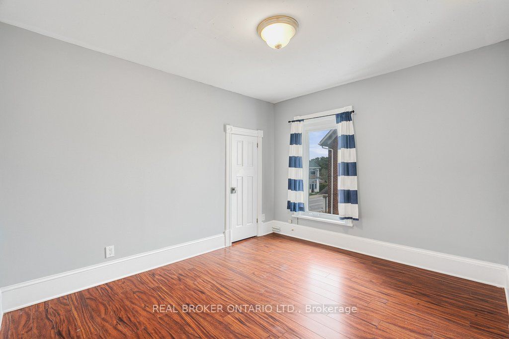88 Moore Street Property Photo 34