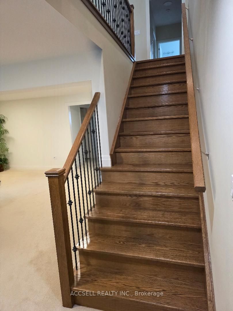 750 St. Clair Parkway Property Photo 26