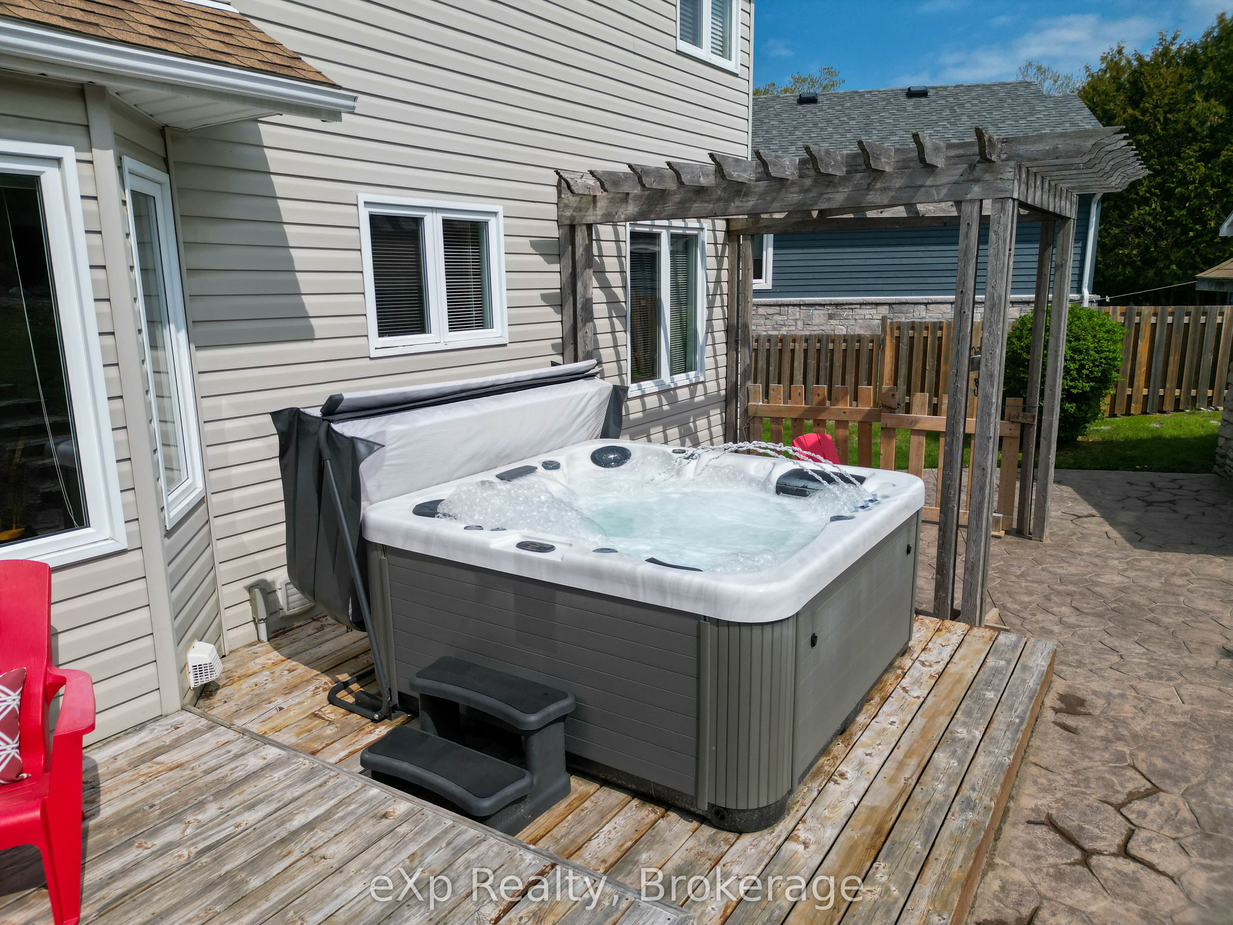 8 Sandpiper Court Property Photo 45