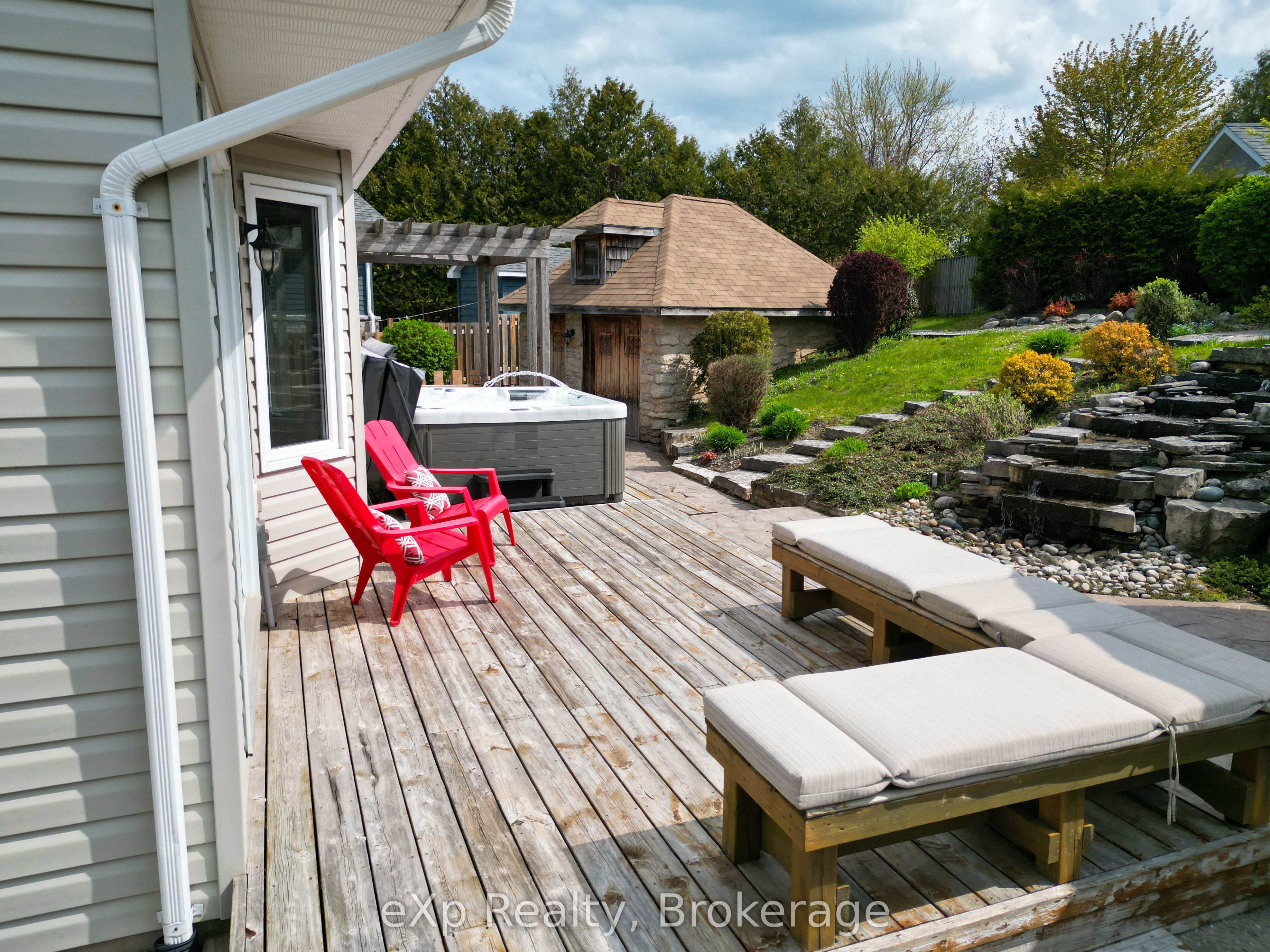 8 Sandpiper Court Property Photo 46