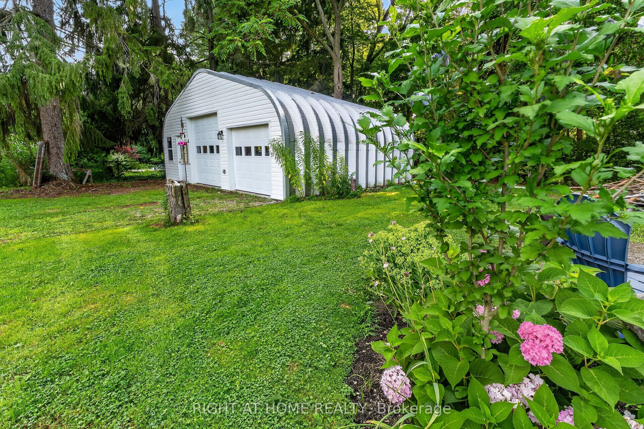 6297 Sunset Road Property Photo 7