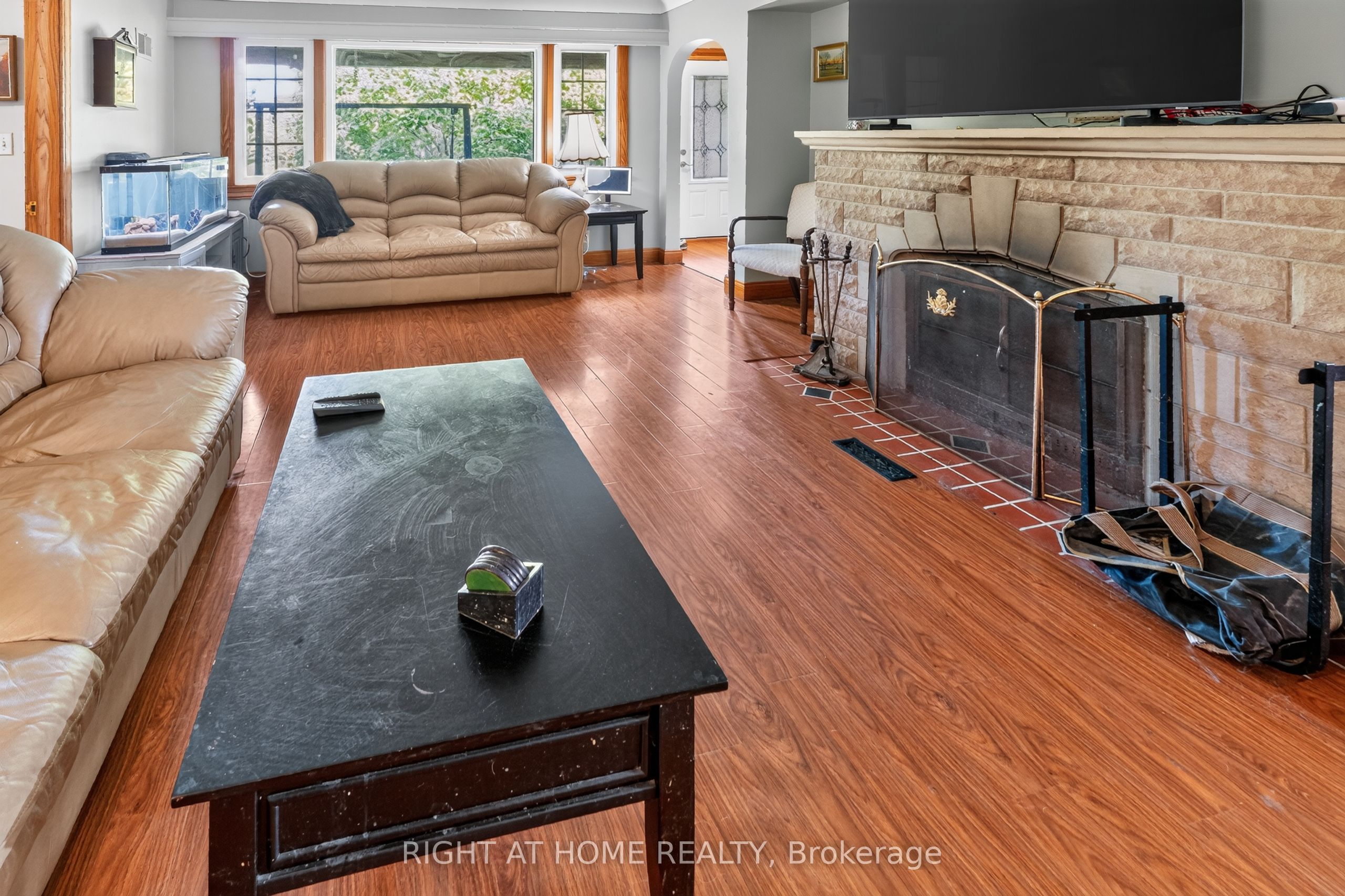 6297 Sunset Road Property Photo 10