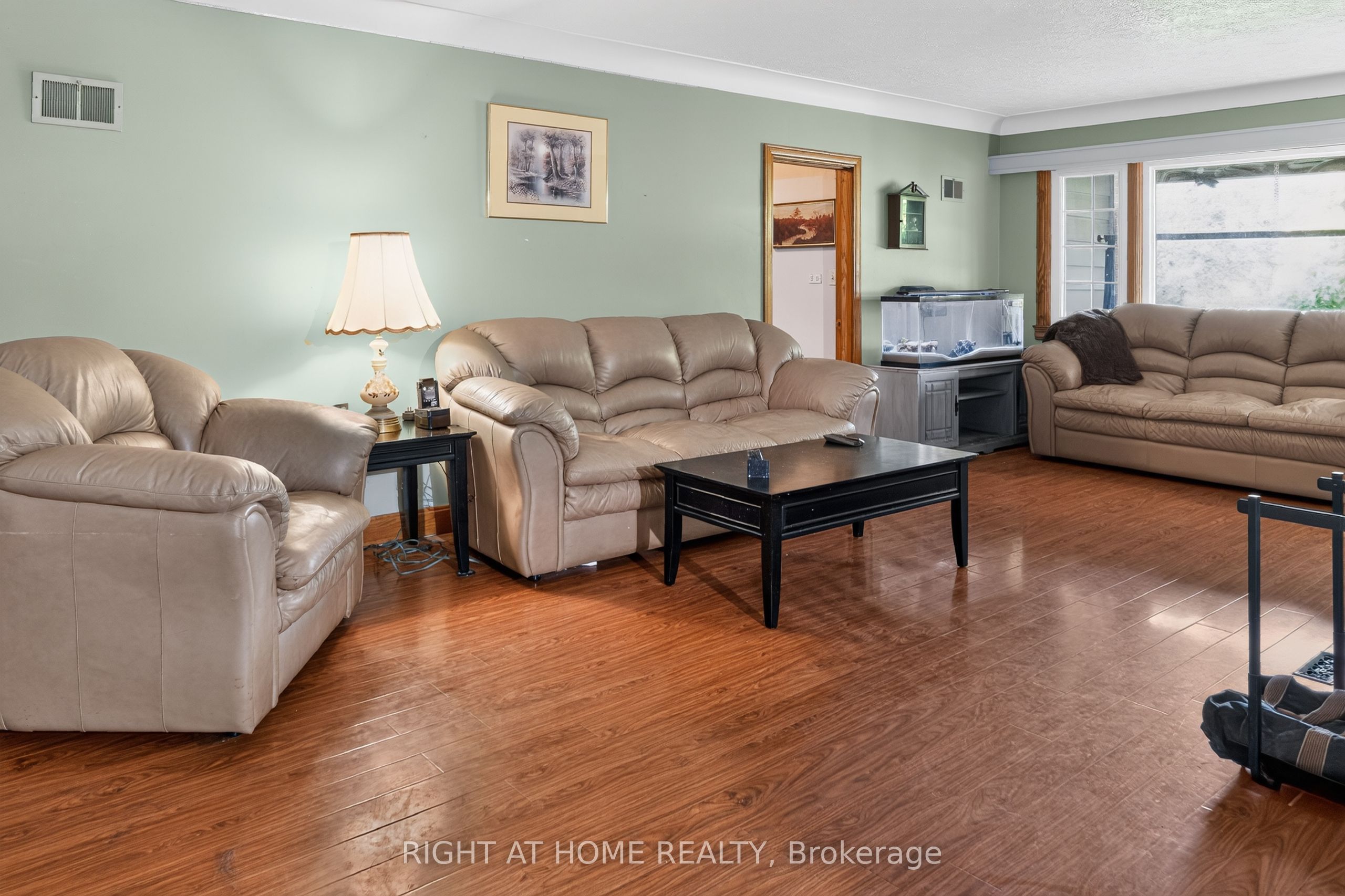 6297 Sunset Road Property Photo 14