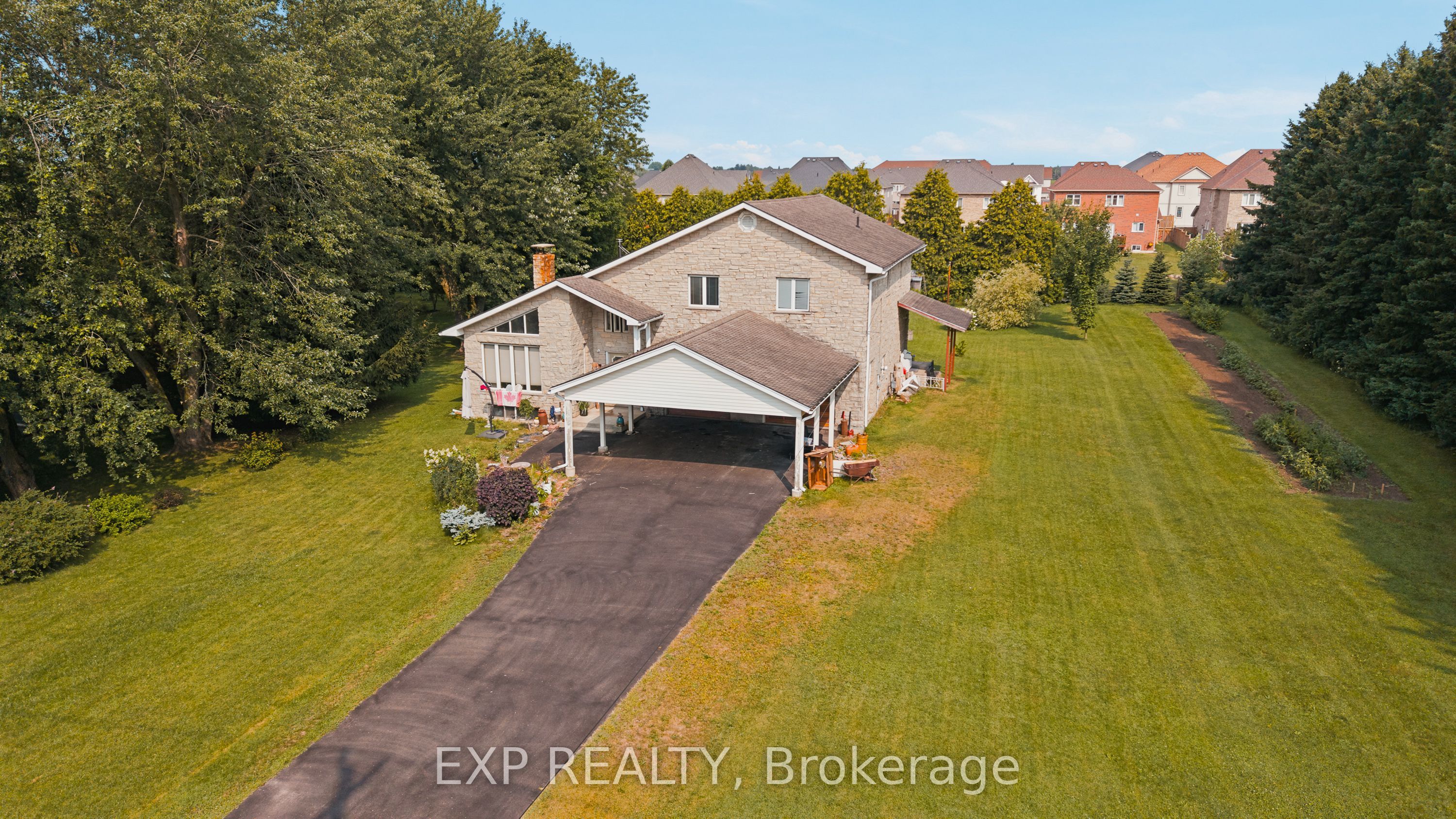 104 Sideroad 18 Road Property Photo 29