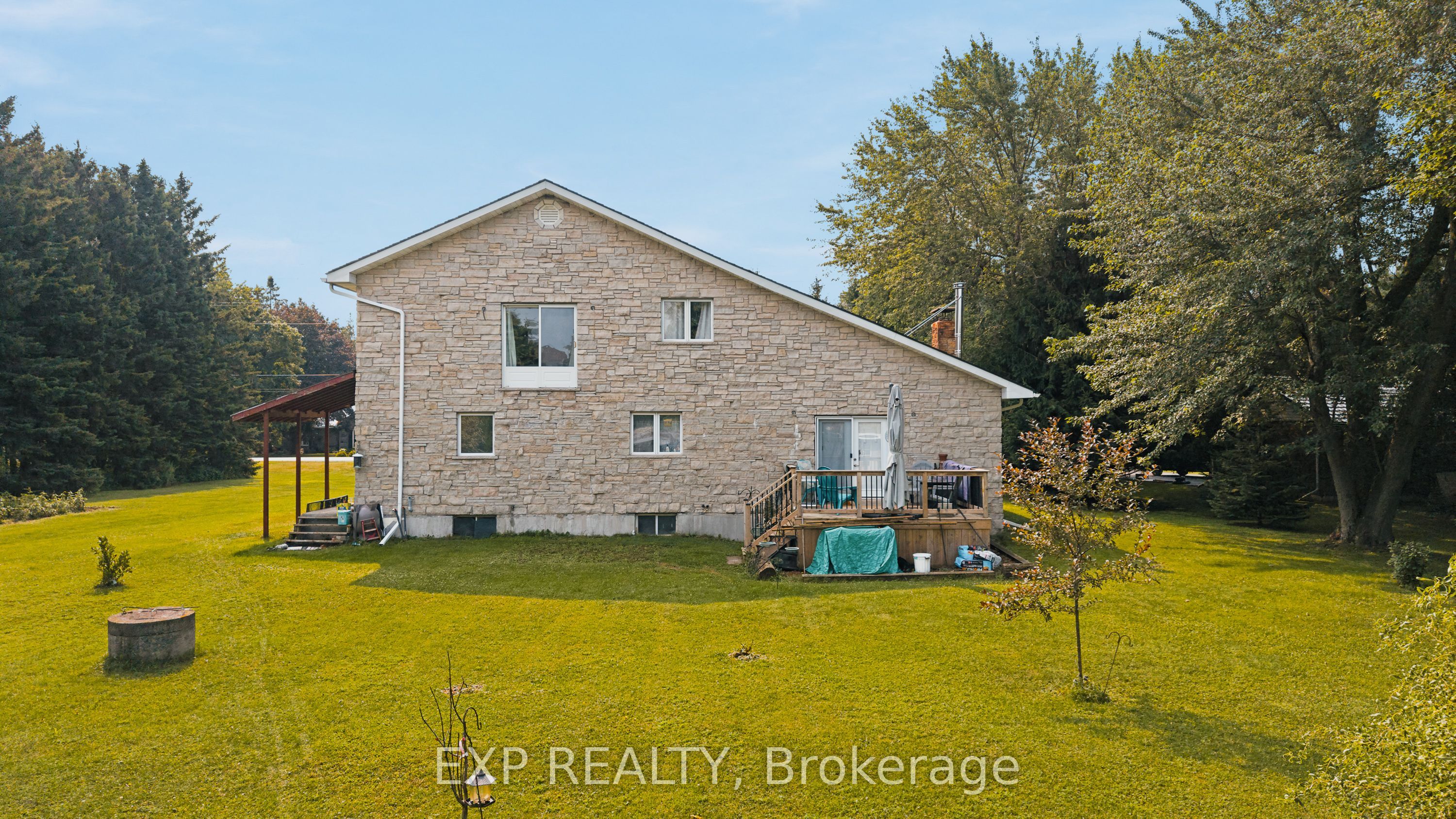 104 Sideroad 18 Road Property Photo 40