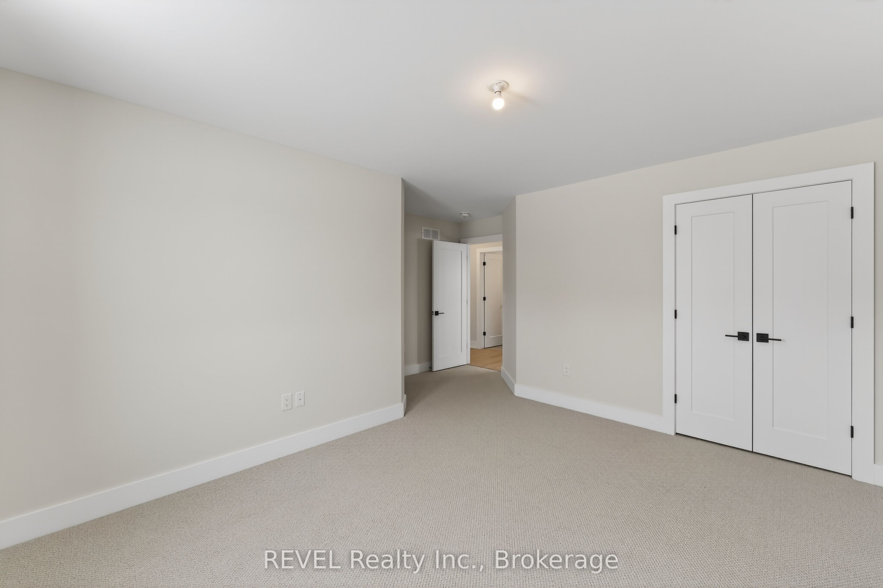 30 Anchor Road Property Photo 31