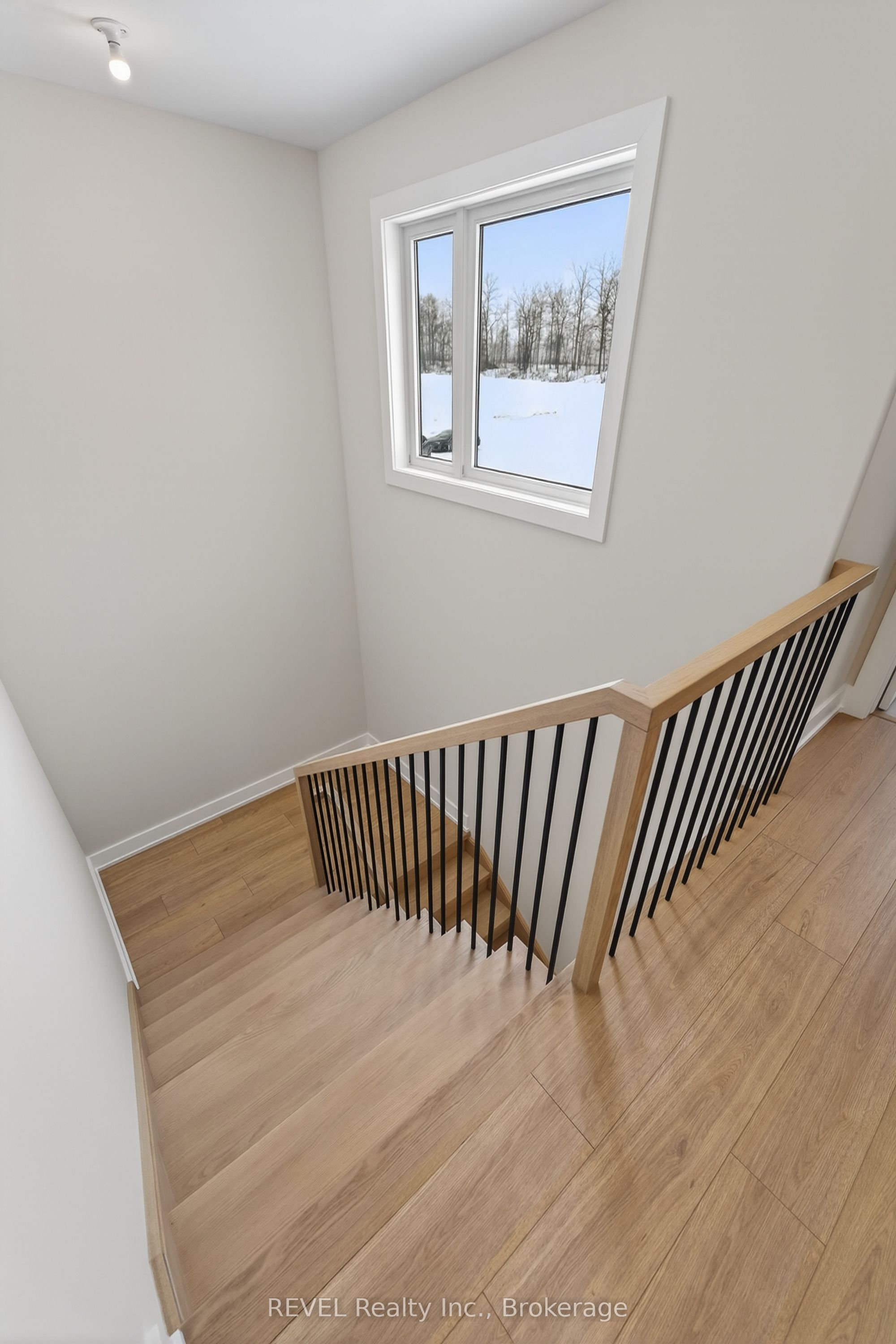 32 Anchor Road Property Photo 24