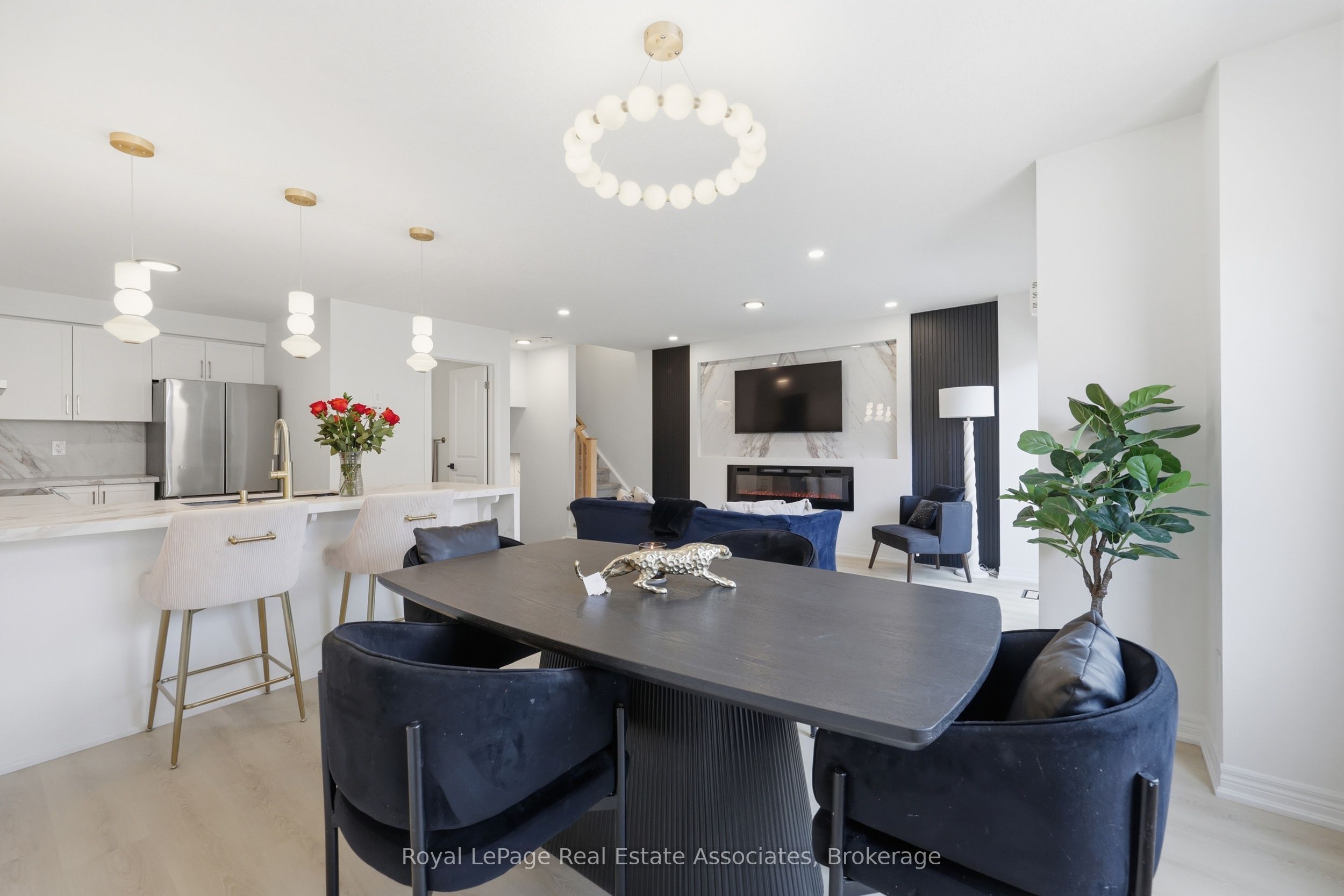 65 Dryden Lane Property Photo 17