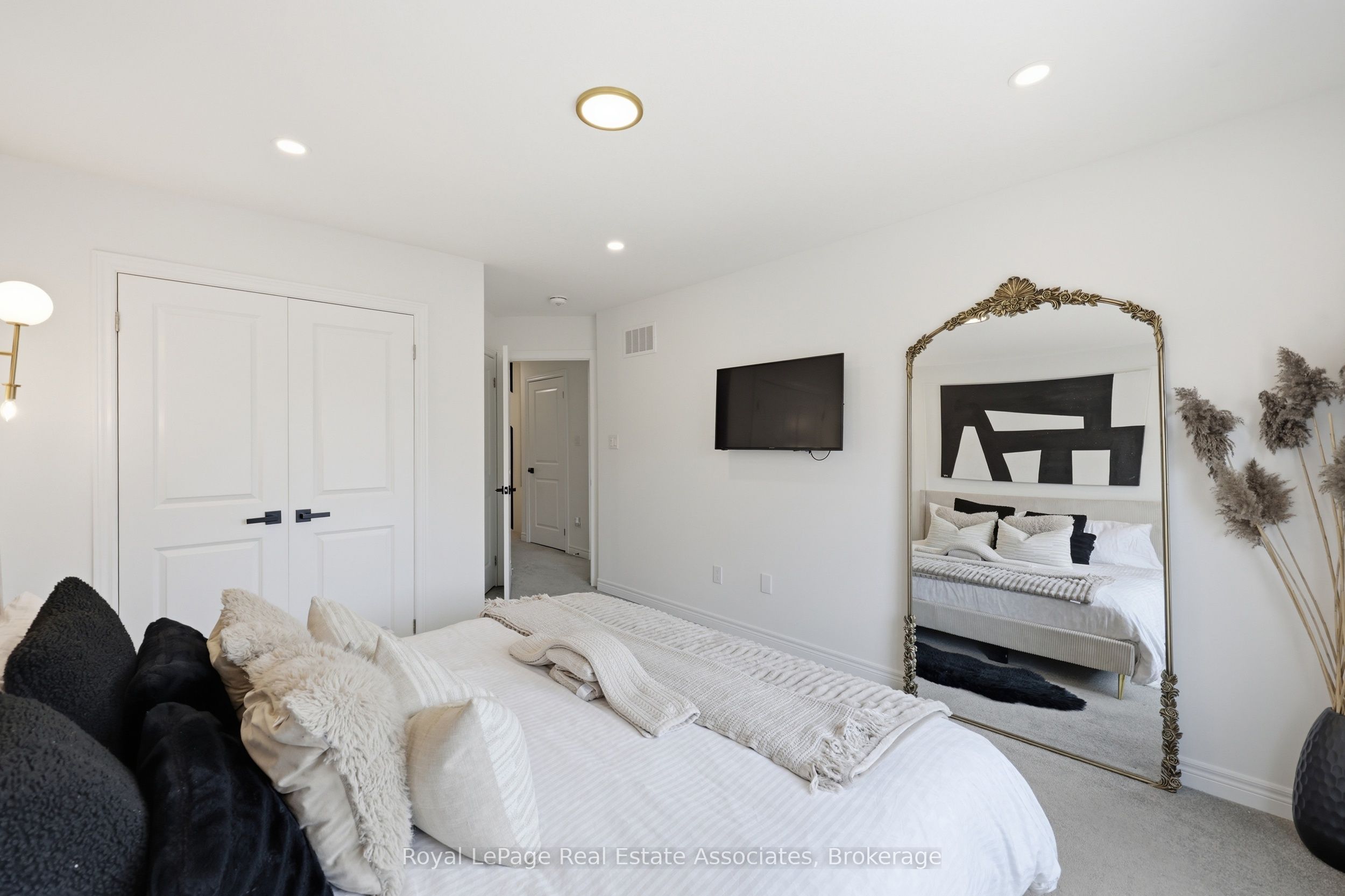 65 Dryden Lane Property Photo 25