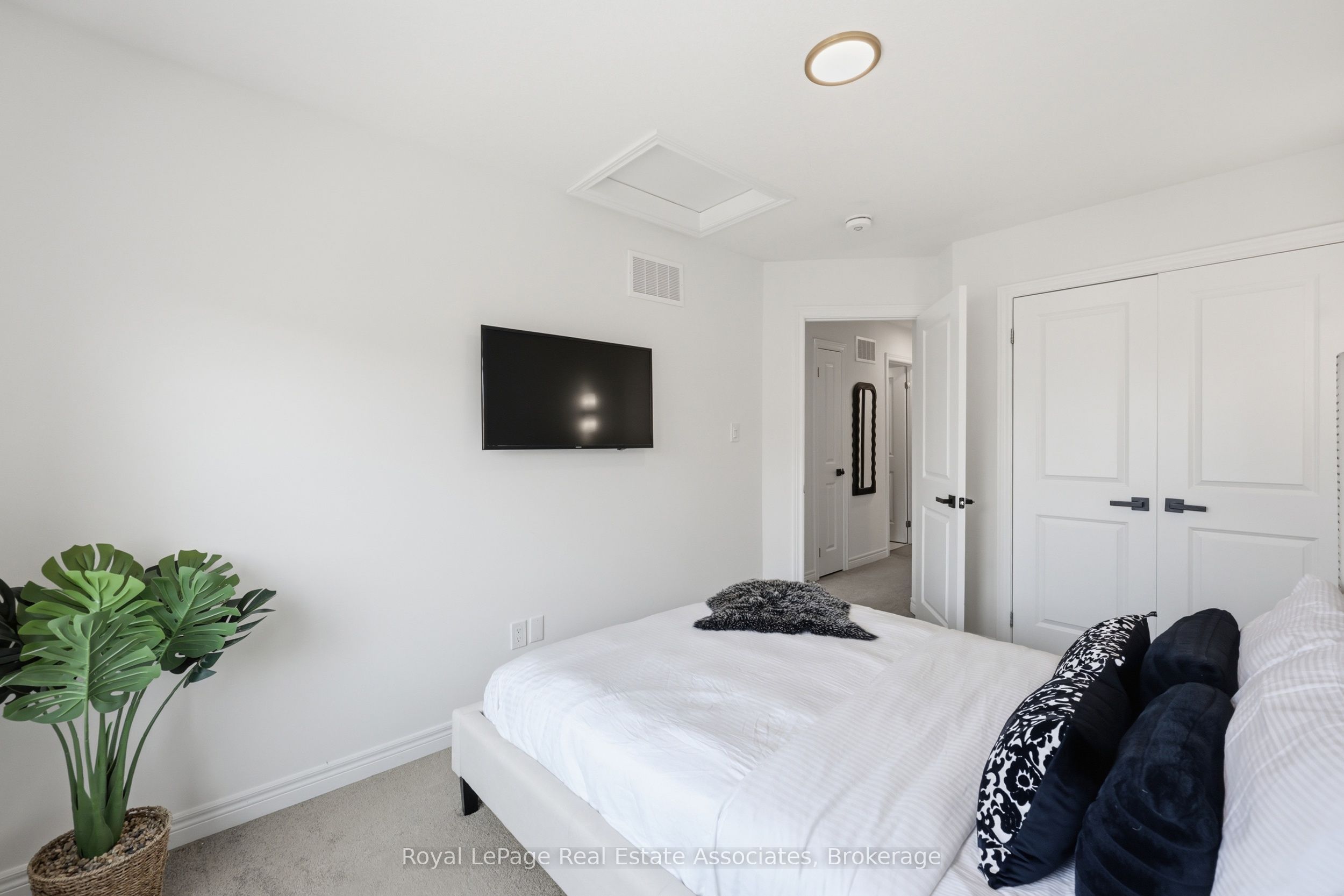 65 Dryden Lane Property Photo 29