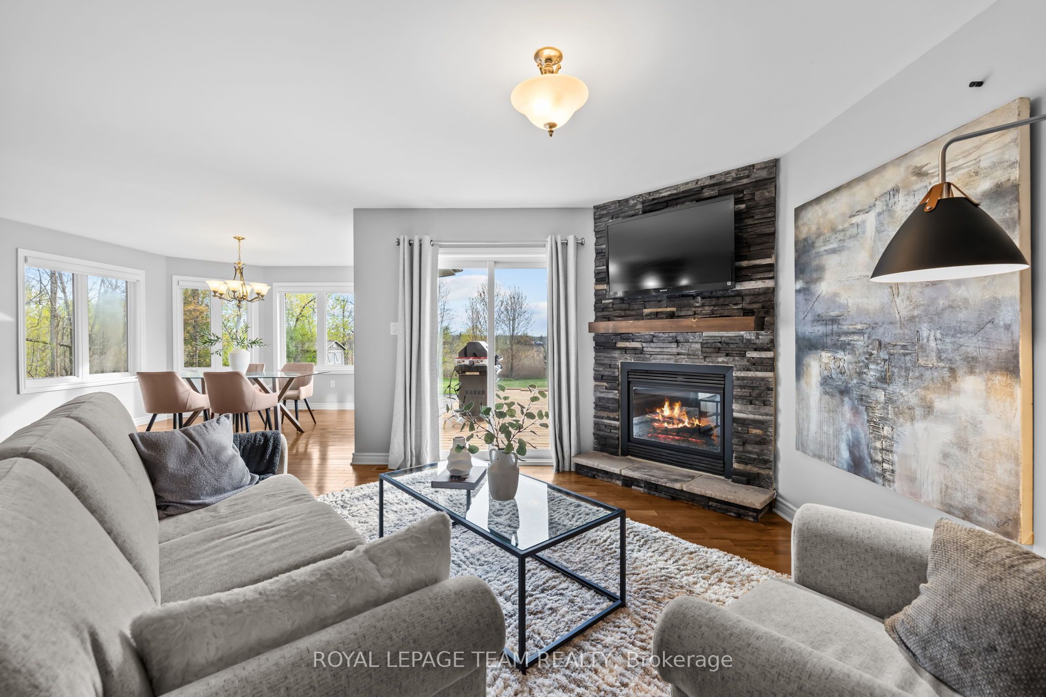 53 D'arcys Way Property Photo 1
