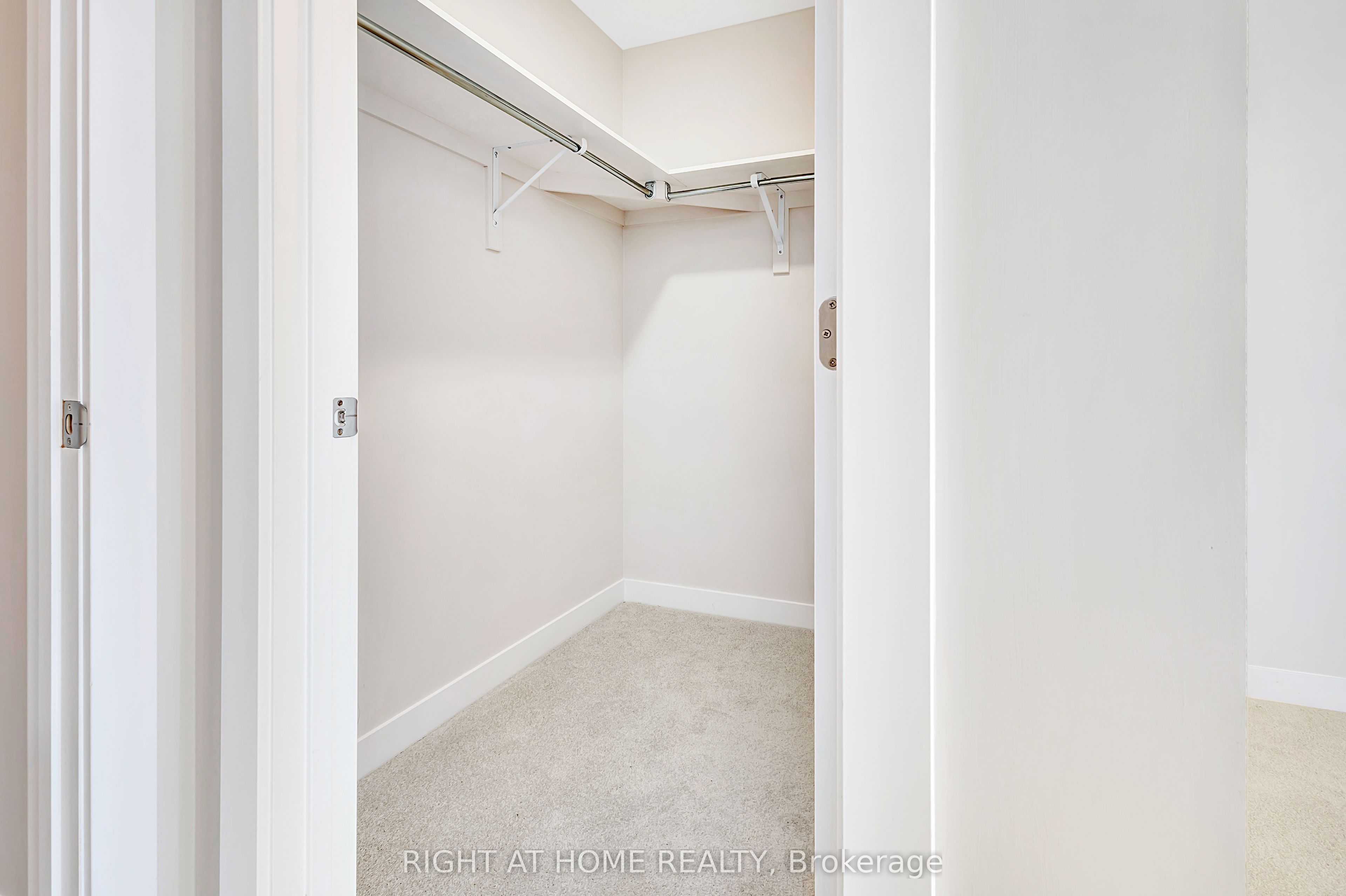 106 Beebalm Crescent Property Photo 24