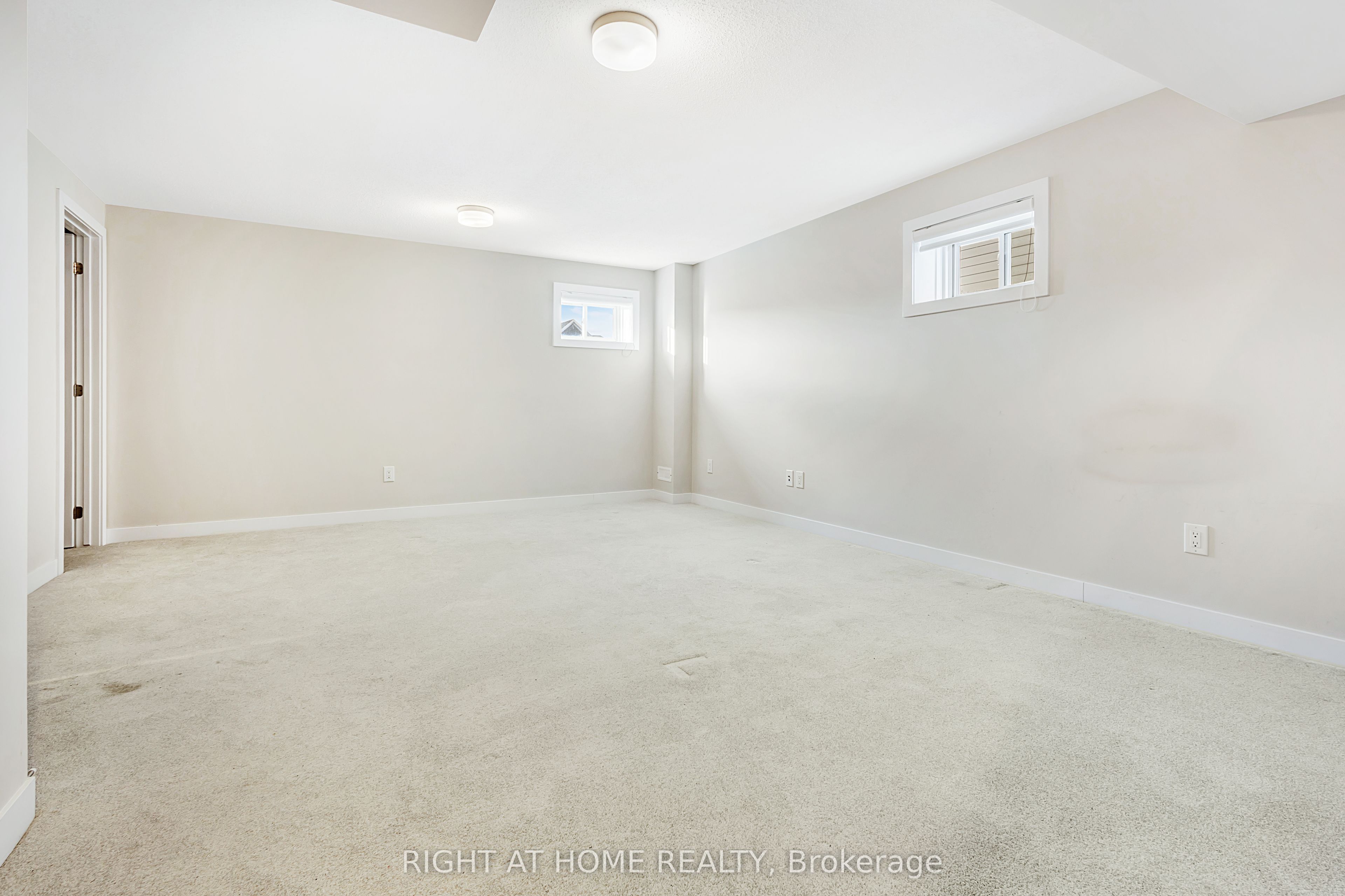 106 Beebalm Crescent Property Photo 30