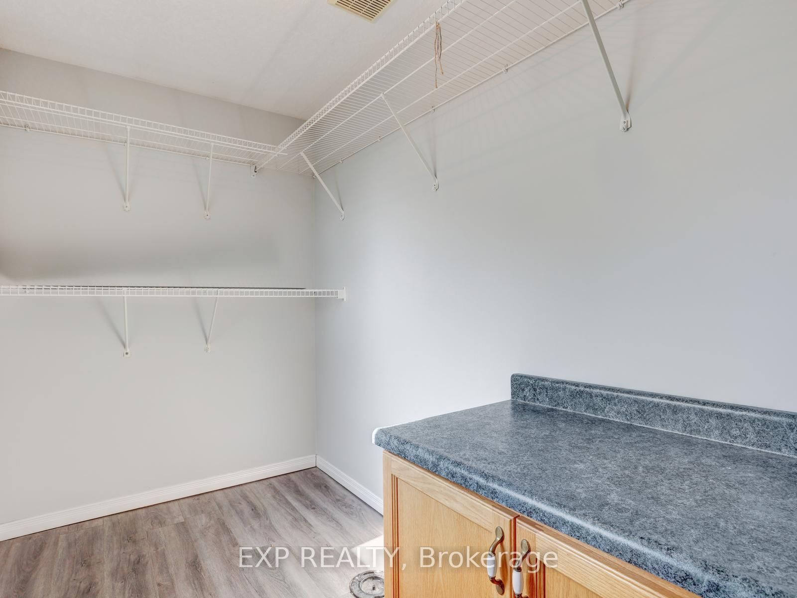 163 Daimler Drive Property Photo 30