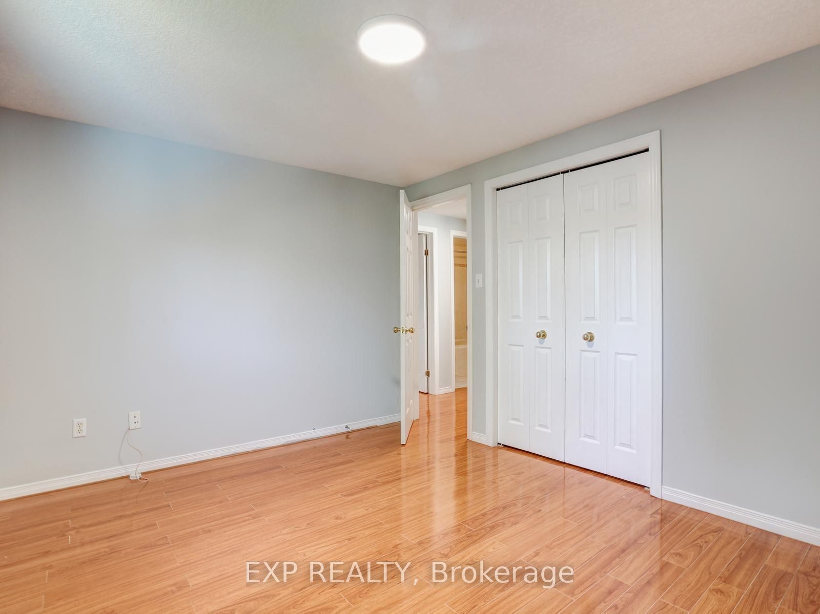 163 Daimler Drive Property Photo 34