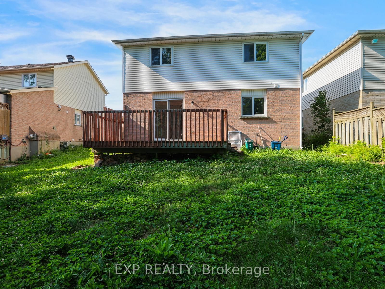 163 Daimler Drive Property Photo 49