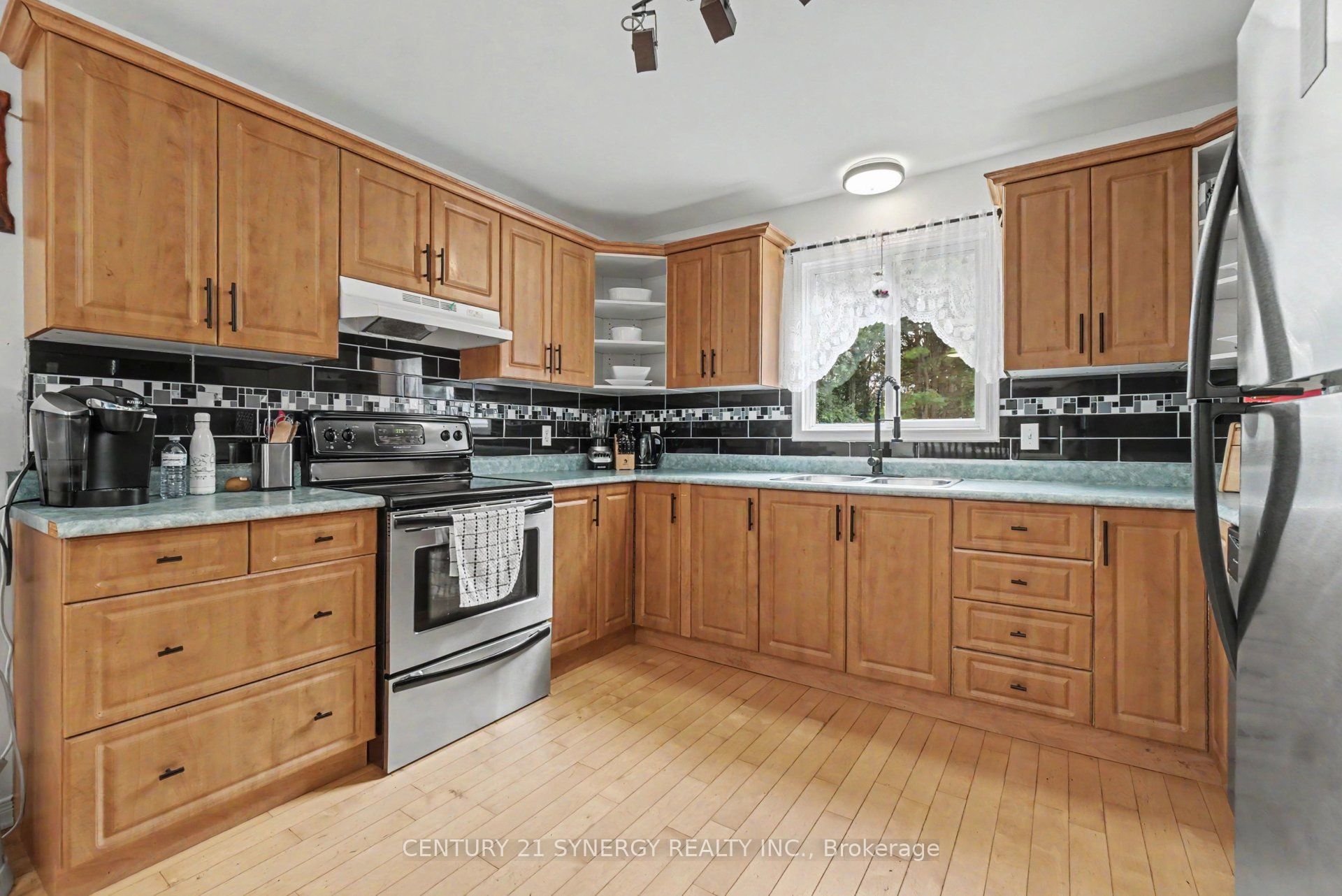 1409 Baker Road Property Photo 8