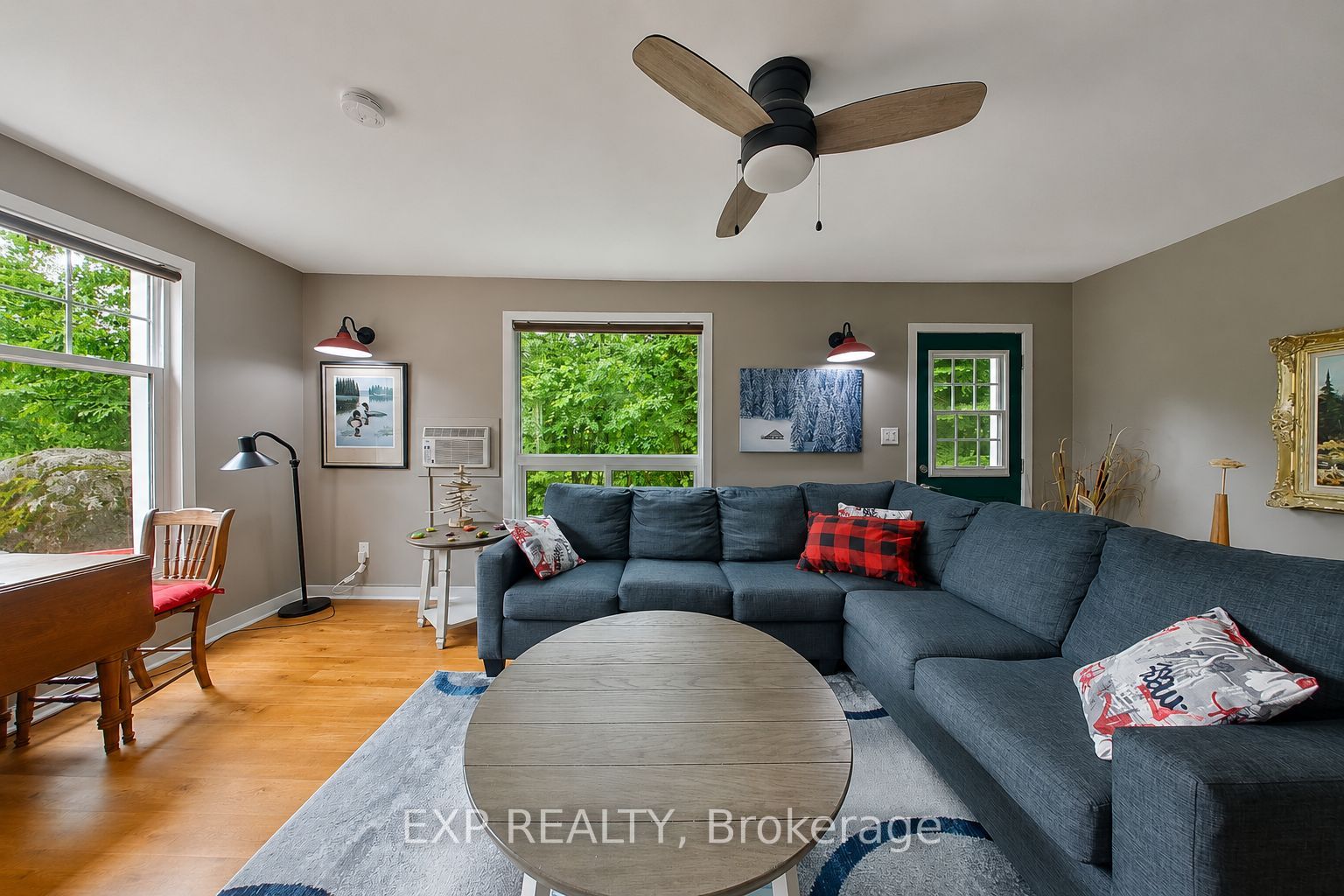 360 Cedar Avenue Property Photo 2
