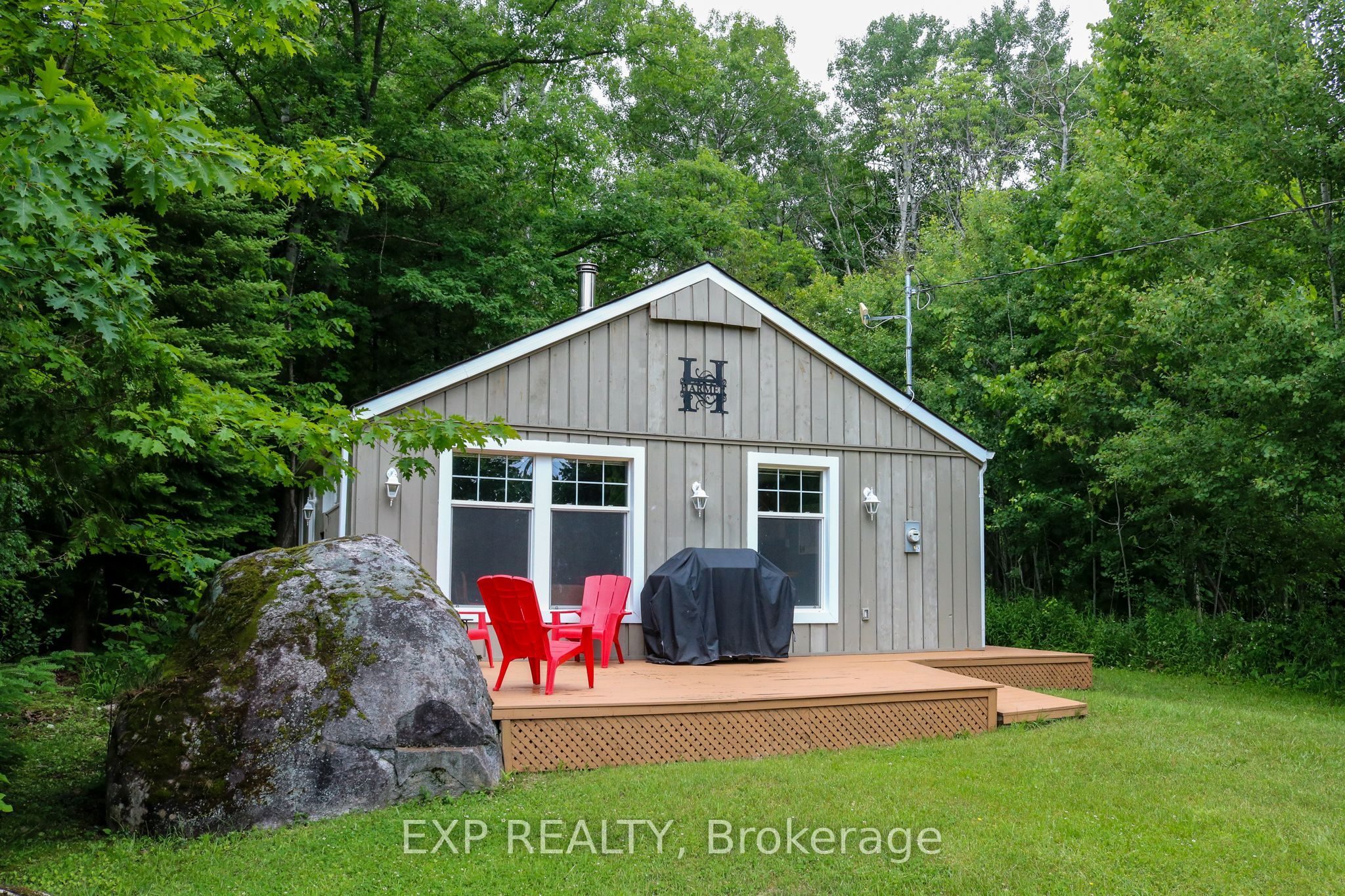 360 Cedar Avenue Property Photo 22