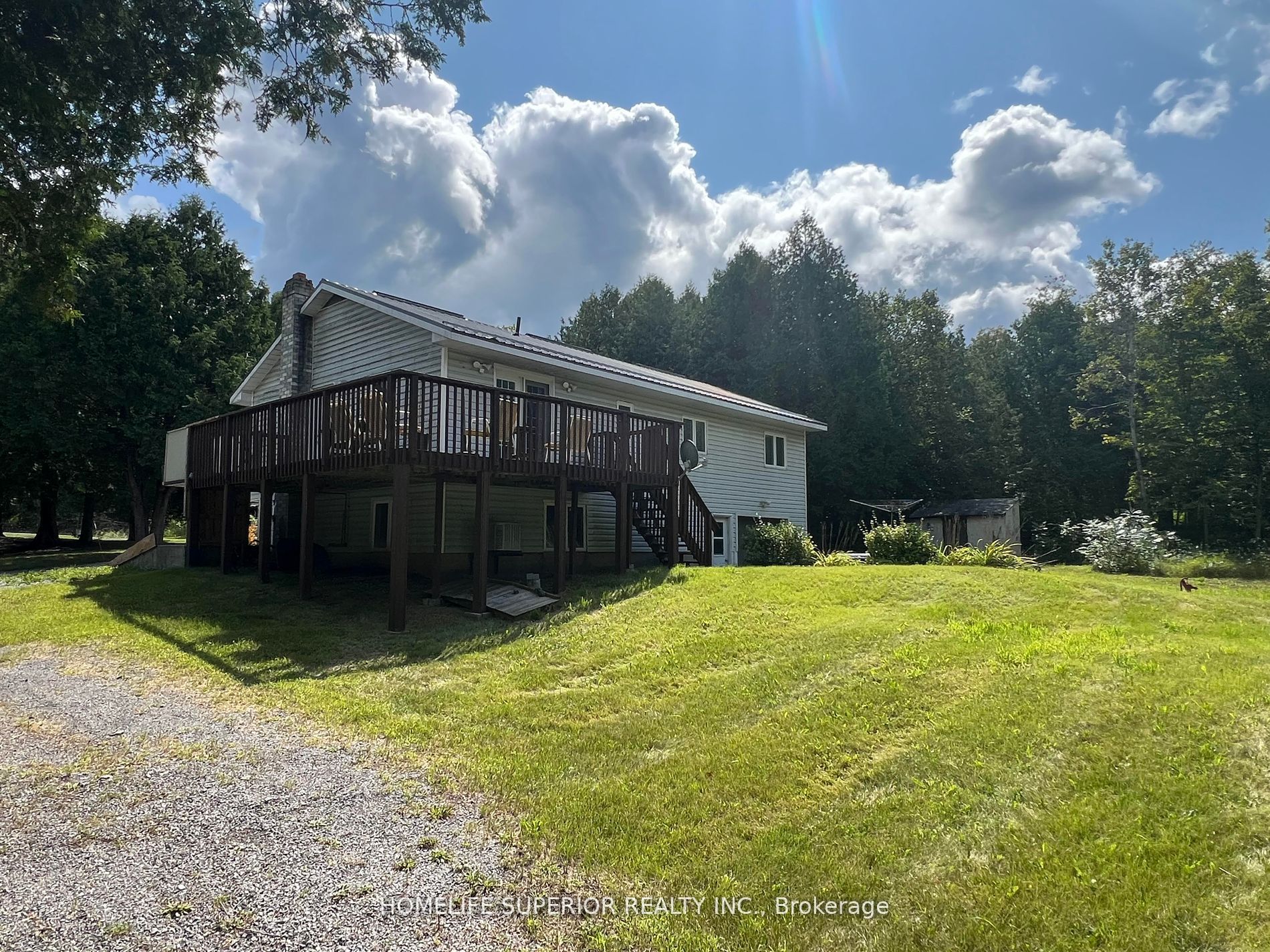 985 Twiddy Road Property Photo 23