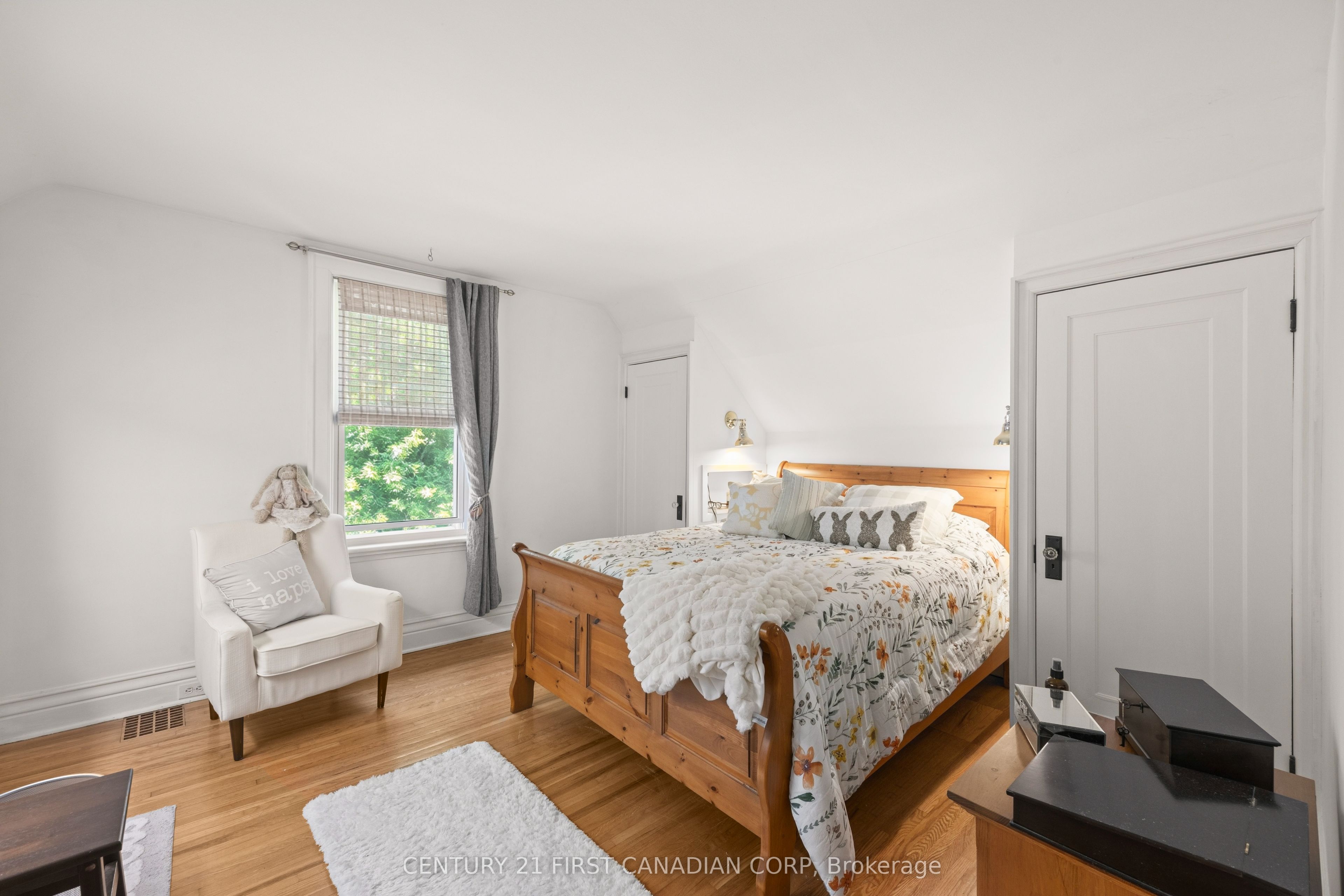 330 Cheapside Street Property Photo 20