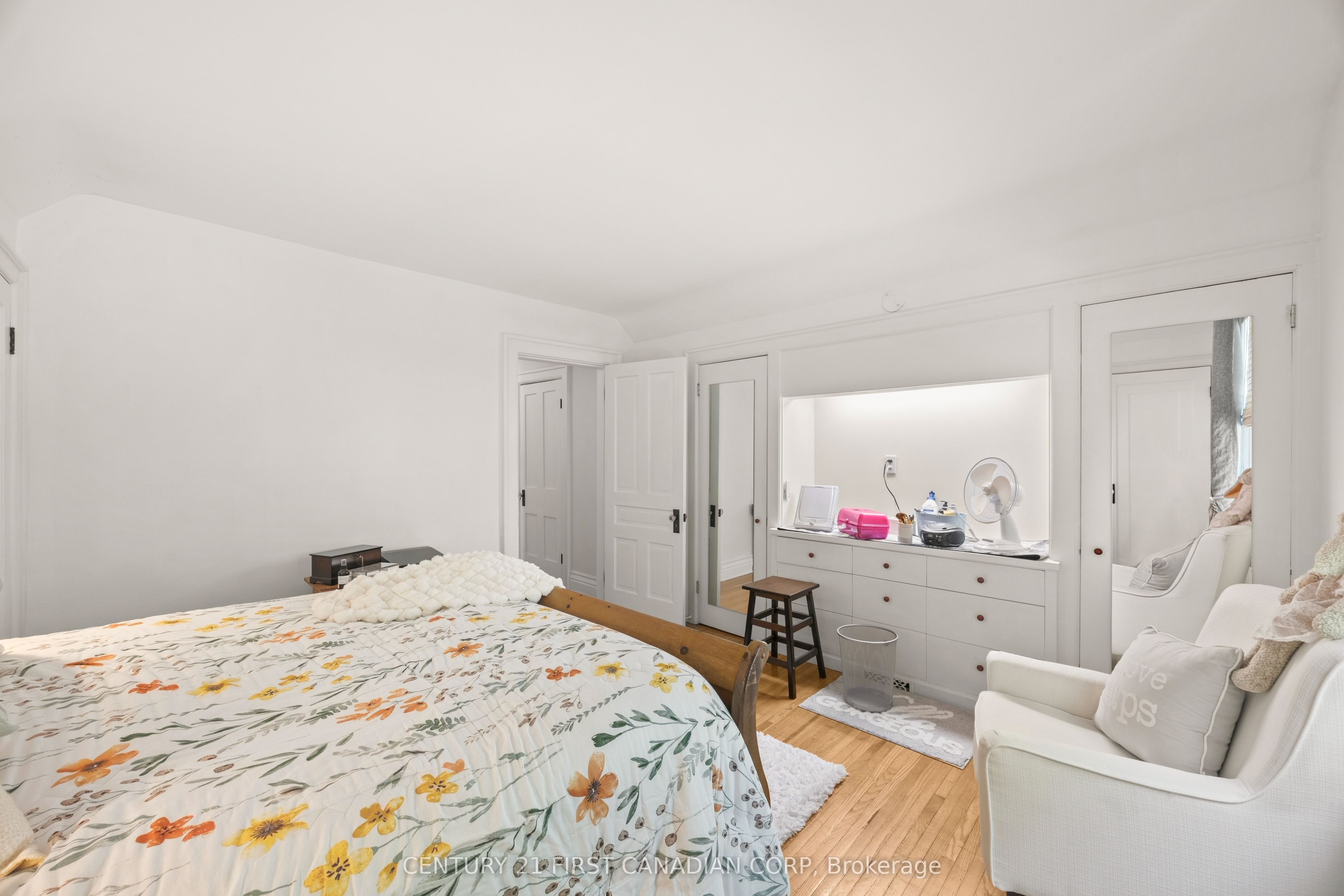 330 Cheapside Street Property Photo 22