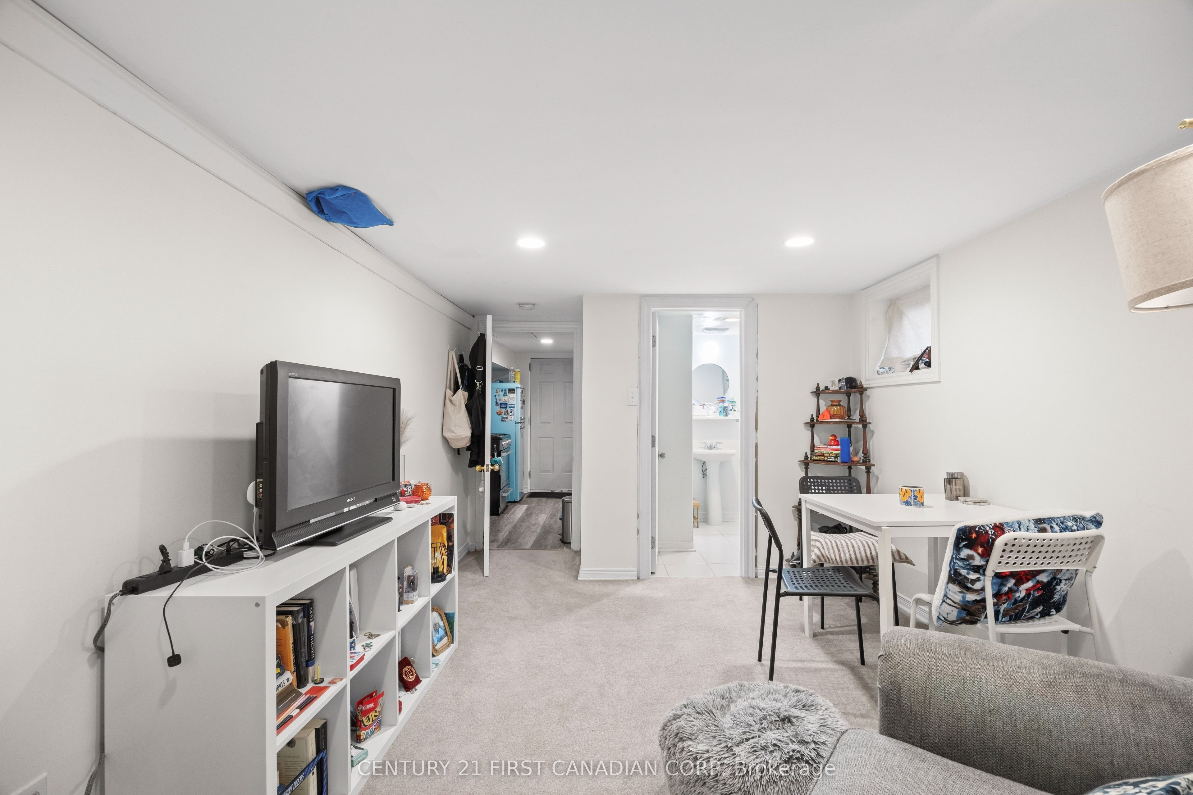 330 Cheapside Street Property Photo 29