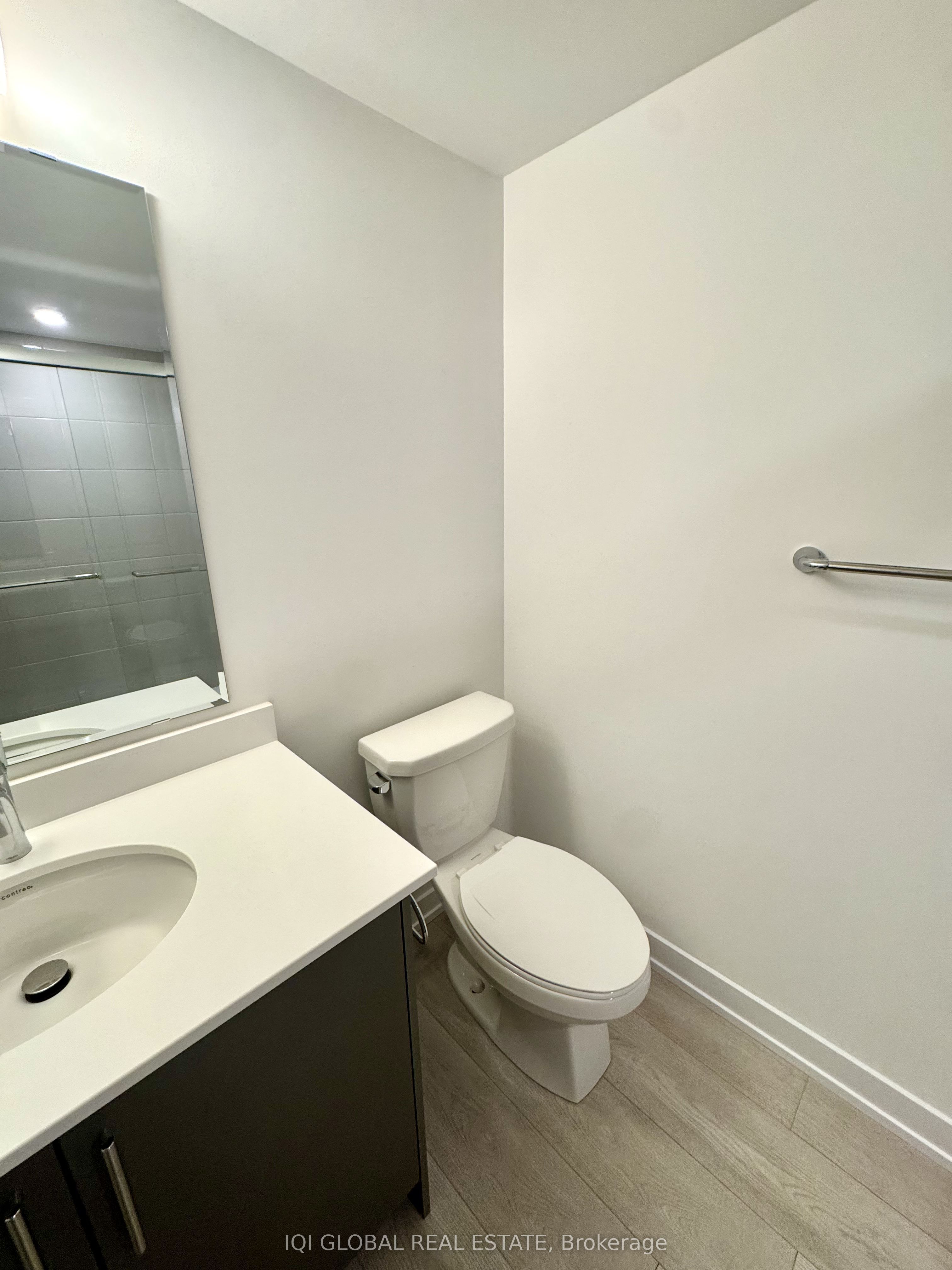 42 Lowes Road W 123 Property Photo 15