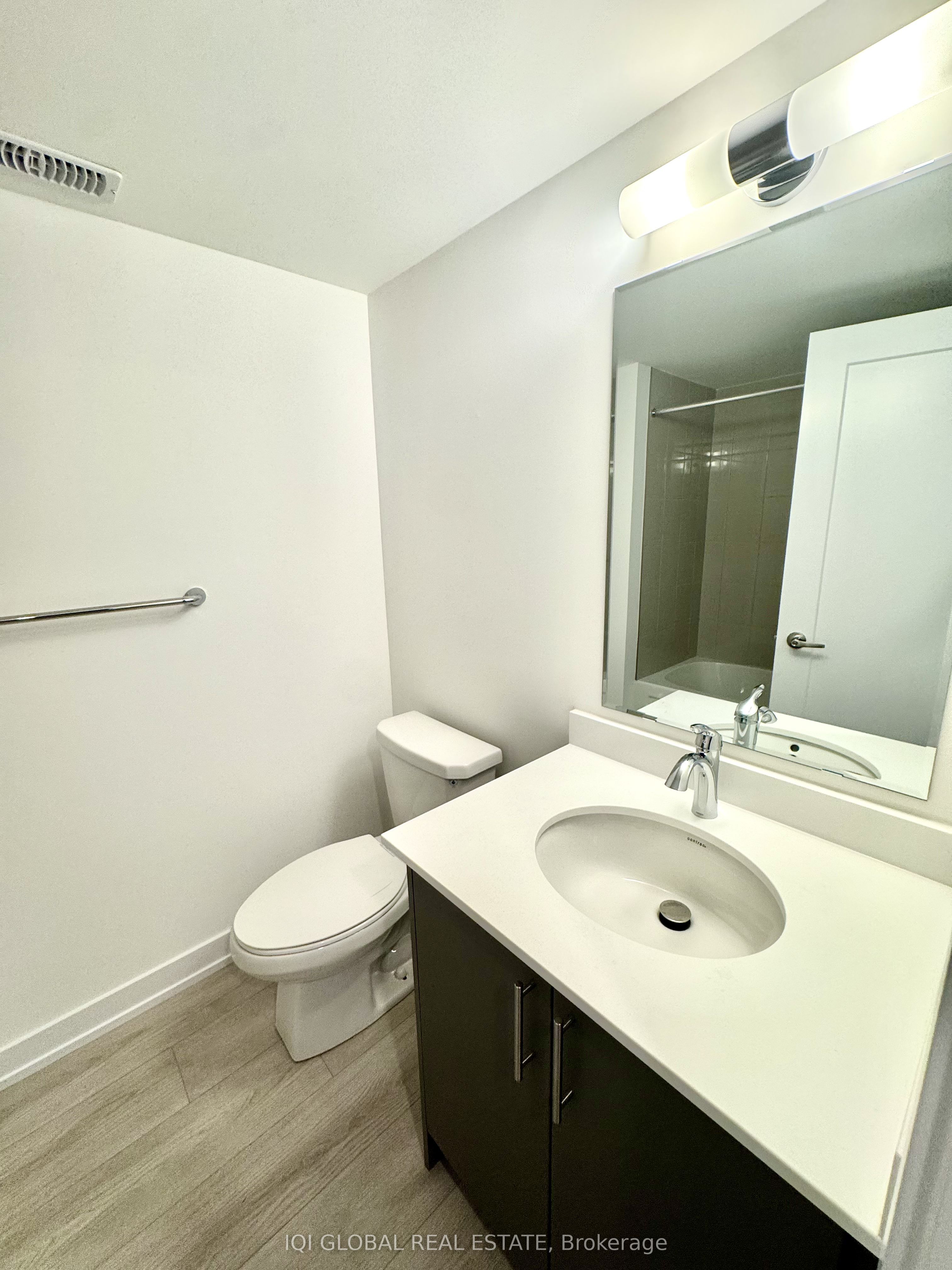 42 Lowes Road W 123 Property Photo 19